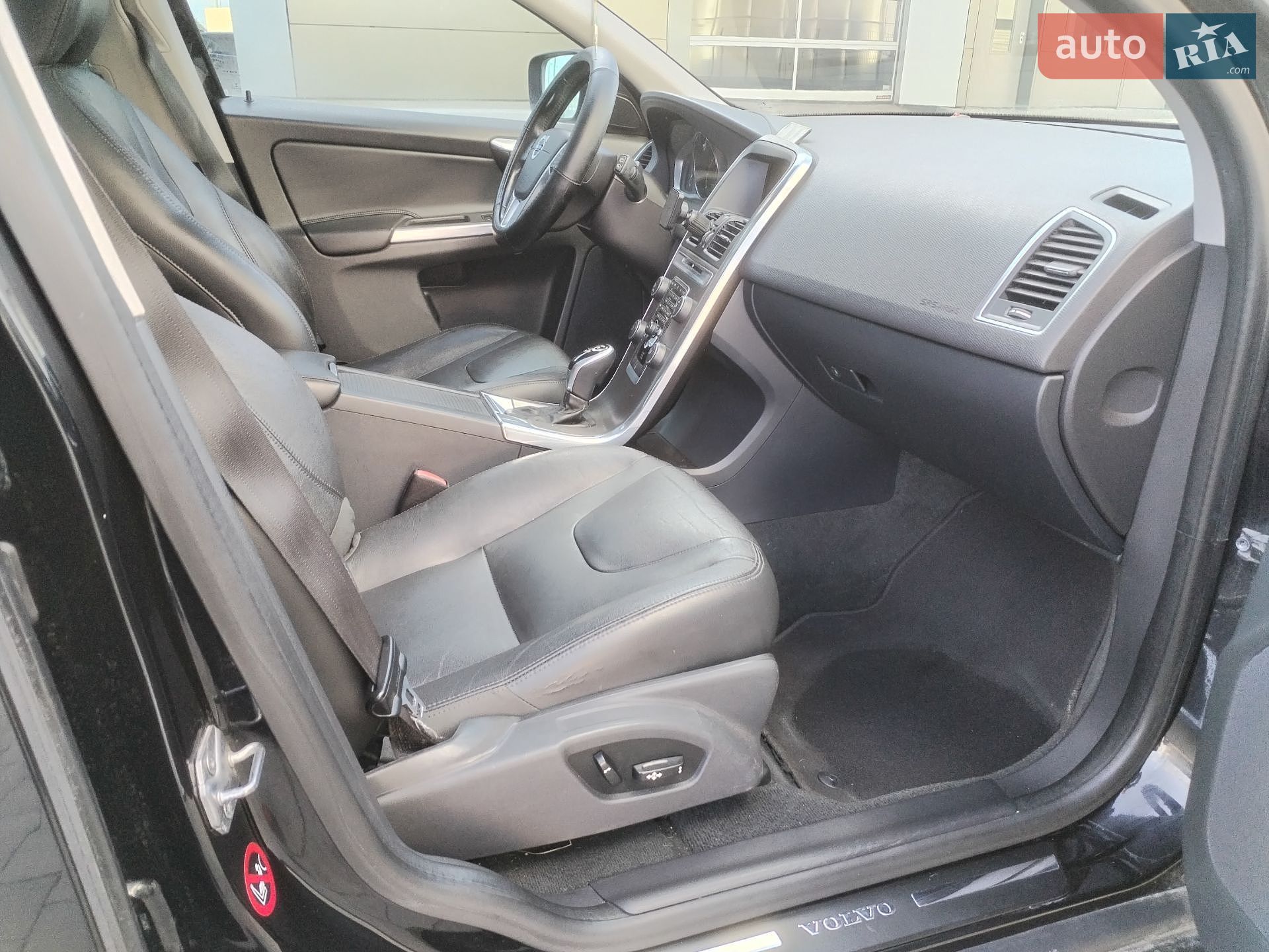Volvo Xc60 2014 VIN YV426MDBXF2587831 фото оголошення 15 з 21