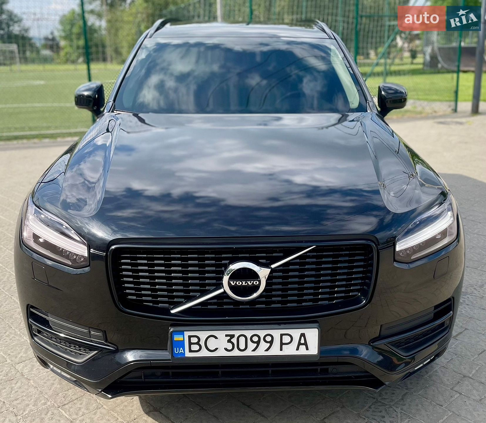 Volvo Xc90 2015 VIN YV1LFA4BCG1049281 фото оголошення 10 з 15