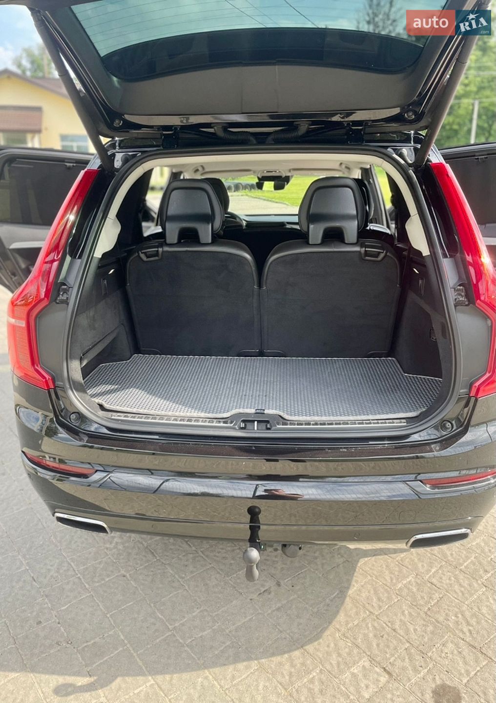 Volvo Xc90 2015 VIN YV1LFA4BCG1049281 фото оголошення 14 з 15