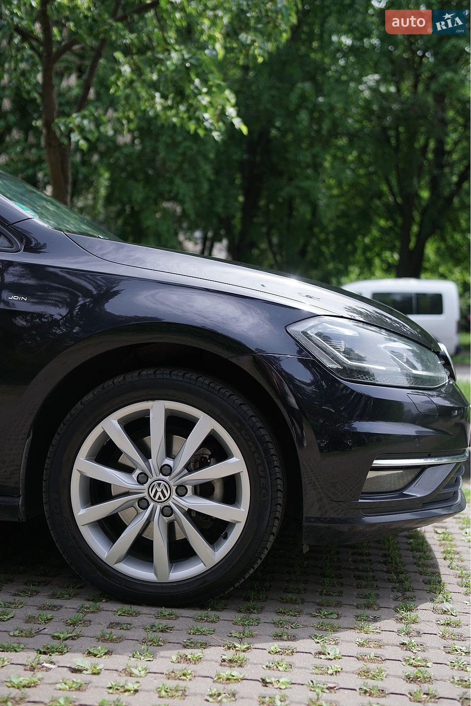 Volkswagen Golf 2018 VIN WVWZZZAUZJP607228 фото оголошення 3 з 31
