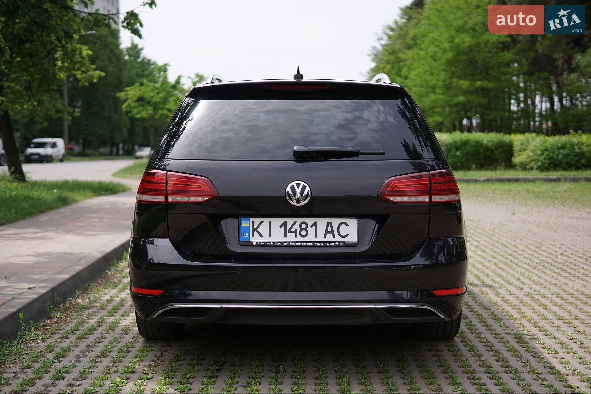 Volkswagen Golf 2018 VIN WVWZZZAUZJP607228 фото оголошення 8 з 31