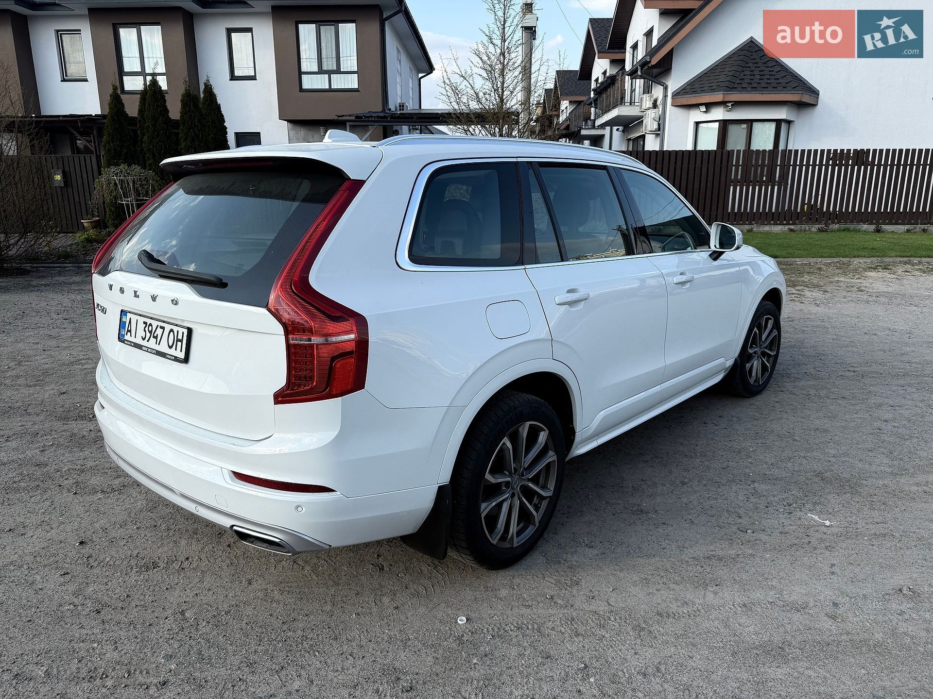 Volvo Xc90 2019 VIN YV1LC25UCL1546870 фото оголошення 5 з 23