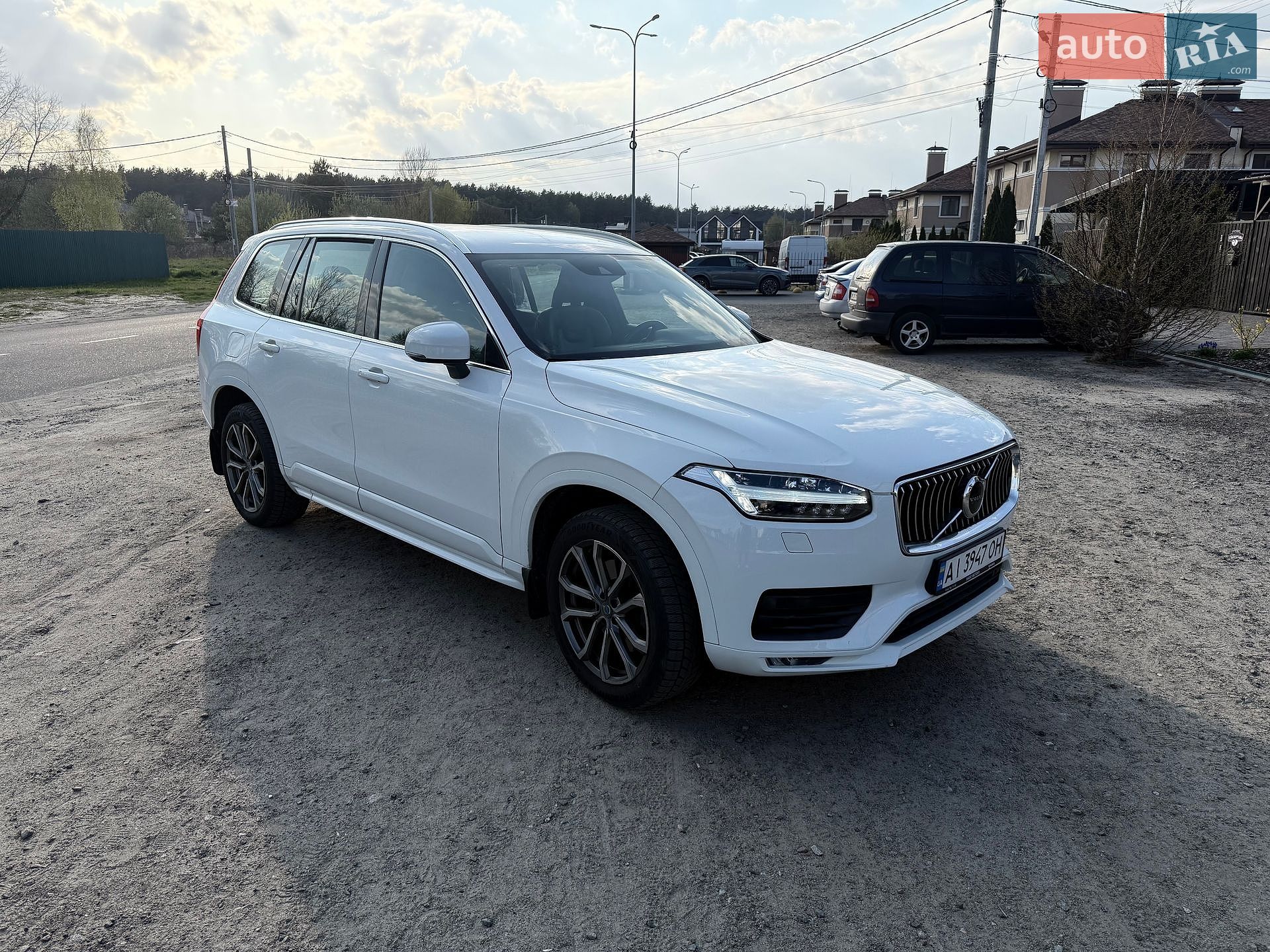 Volvo Xc90 2019 VIN YV1LC25UCL1546870 фото оголошення 8 з 23