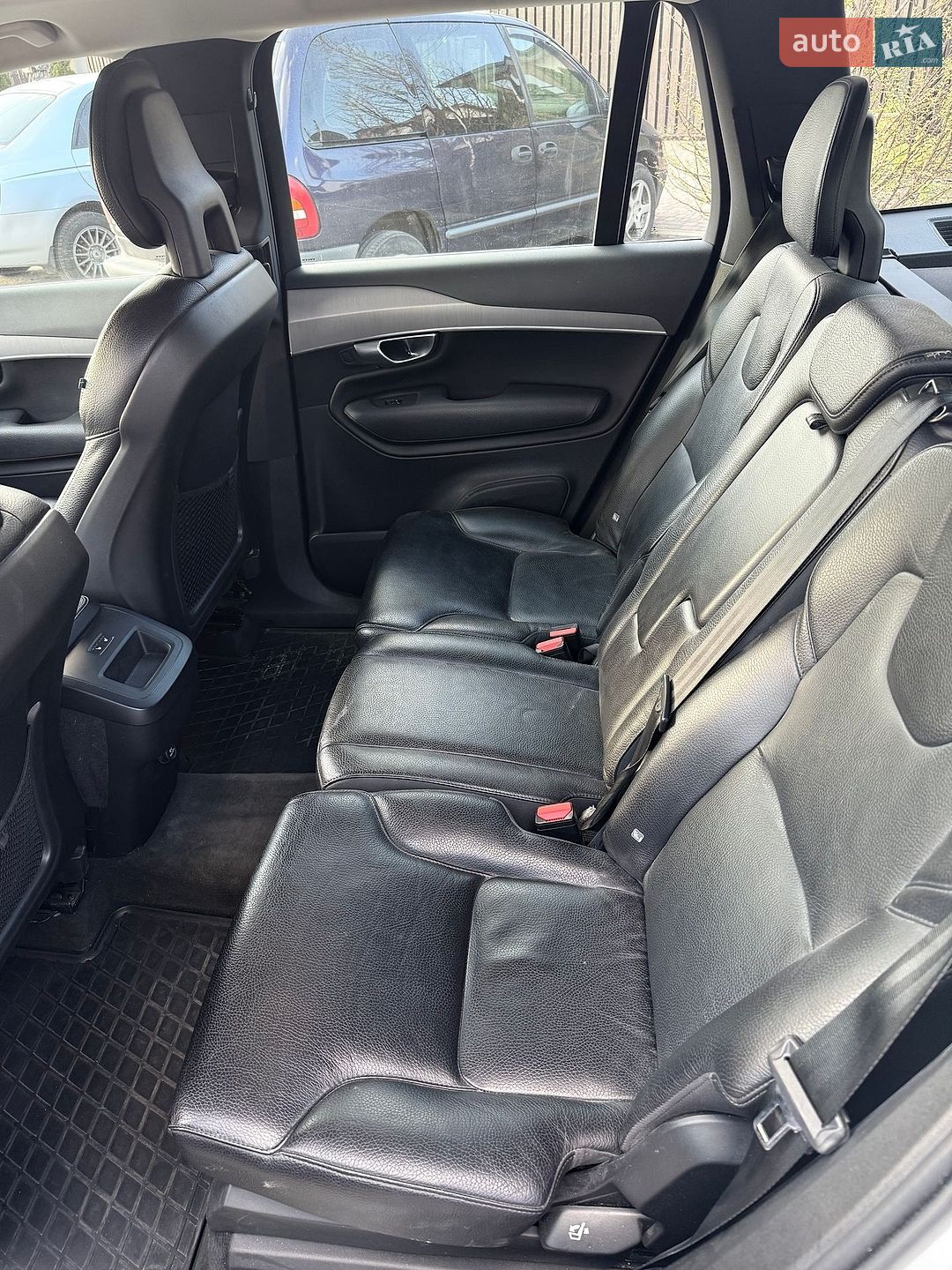 Volvo Xc90 2019 VIN YV1LC25UCL1546870 фото оголошення 15 з 23