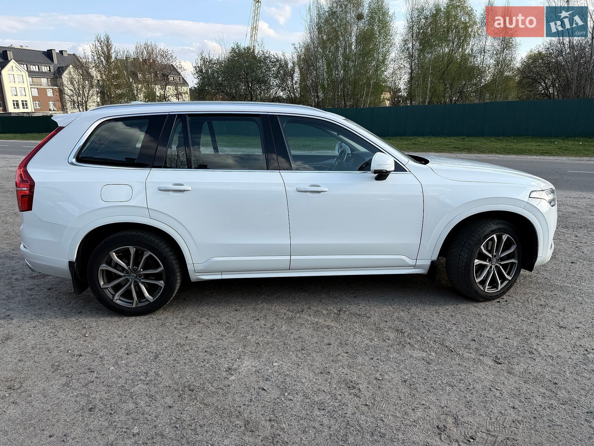 Volvo Xc90 2019 VIN YV1LC25UCL1546870 фото оголошення 19 з 23