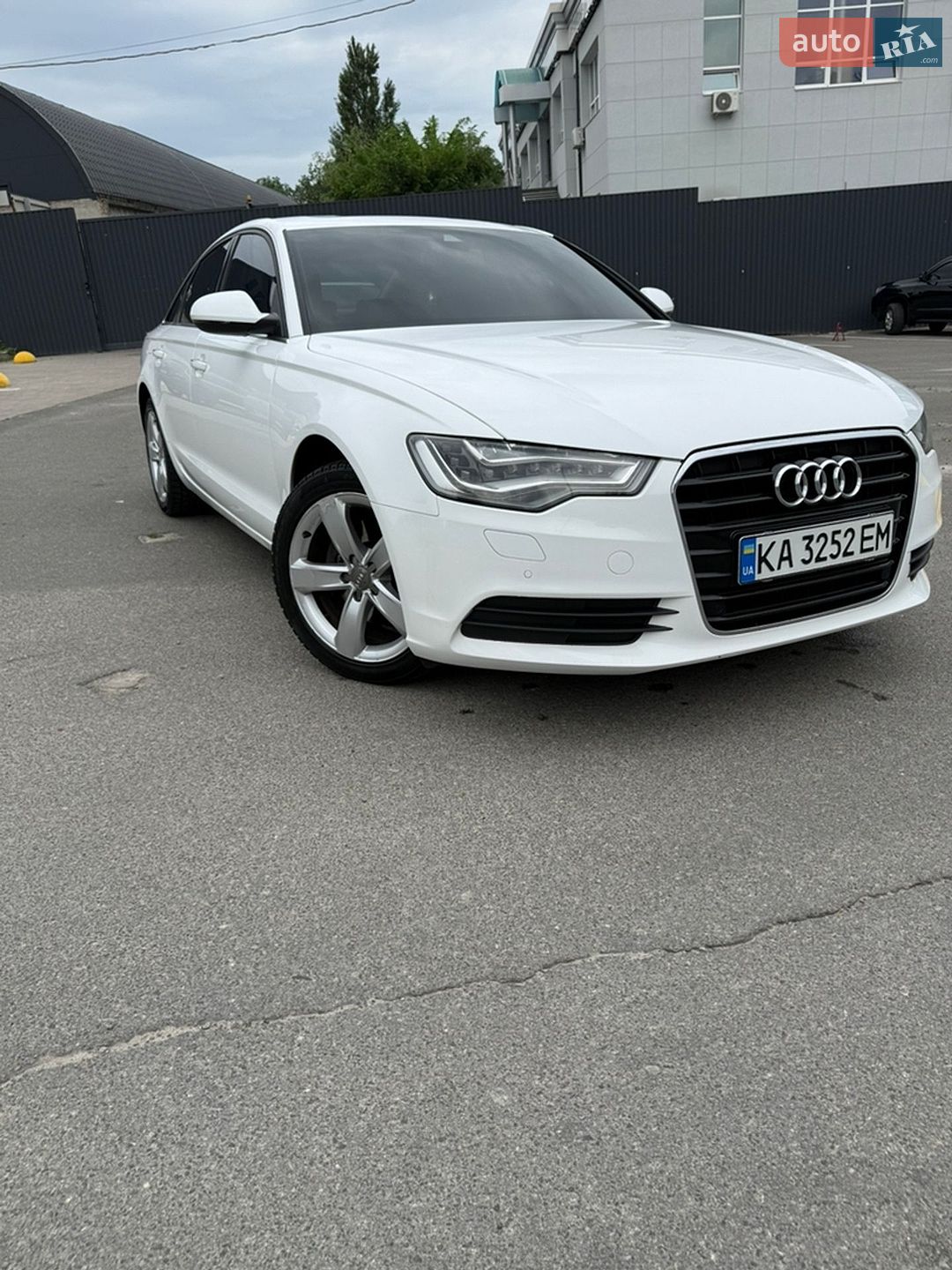 Audi A6 2014 VIN WAUZZZ4GXFN010679 фото оголошення 3 з 47