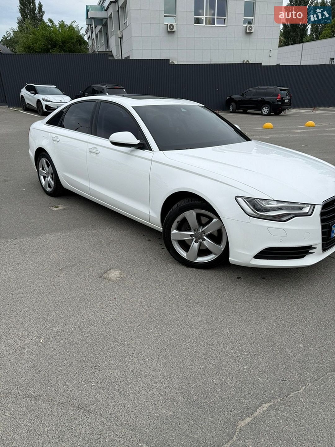 Audi A6 2014 VIN WAUZZZ4GXFN010679 фото оголошення 4 з 47