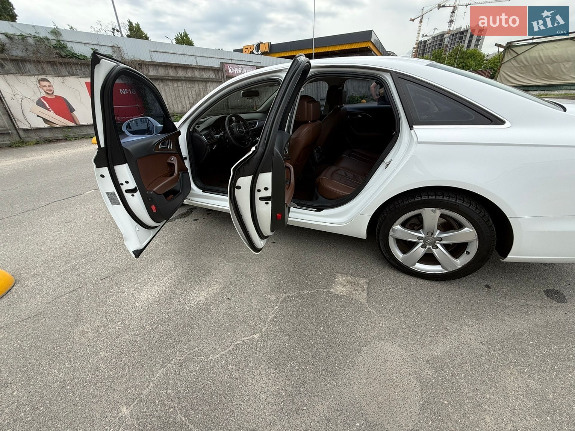 Audi A6 2014 VIN WAUZZZ4GXFN010679 фото оголошення 16 з 47