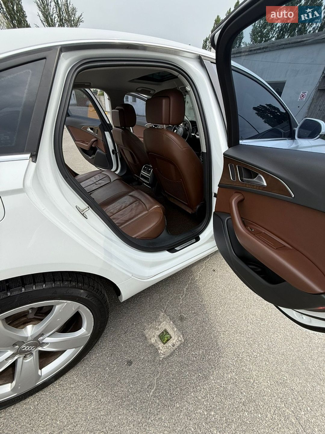 Audi A6 2014 VIN WAUZZZ4GXFN010679 фото оголошення 18 з 47