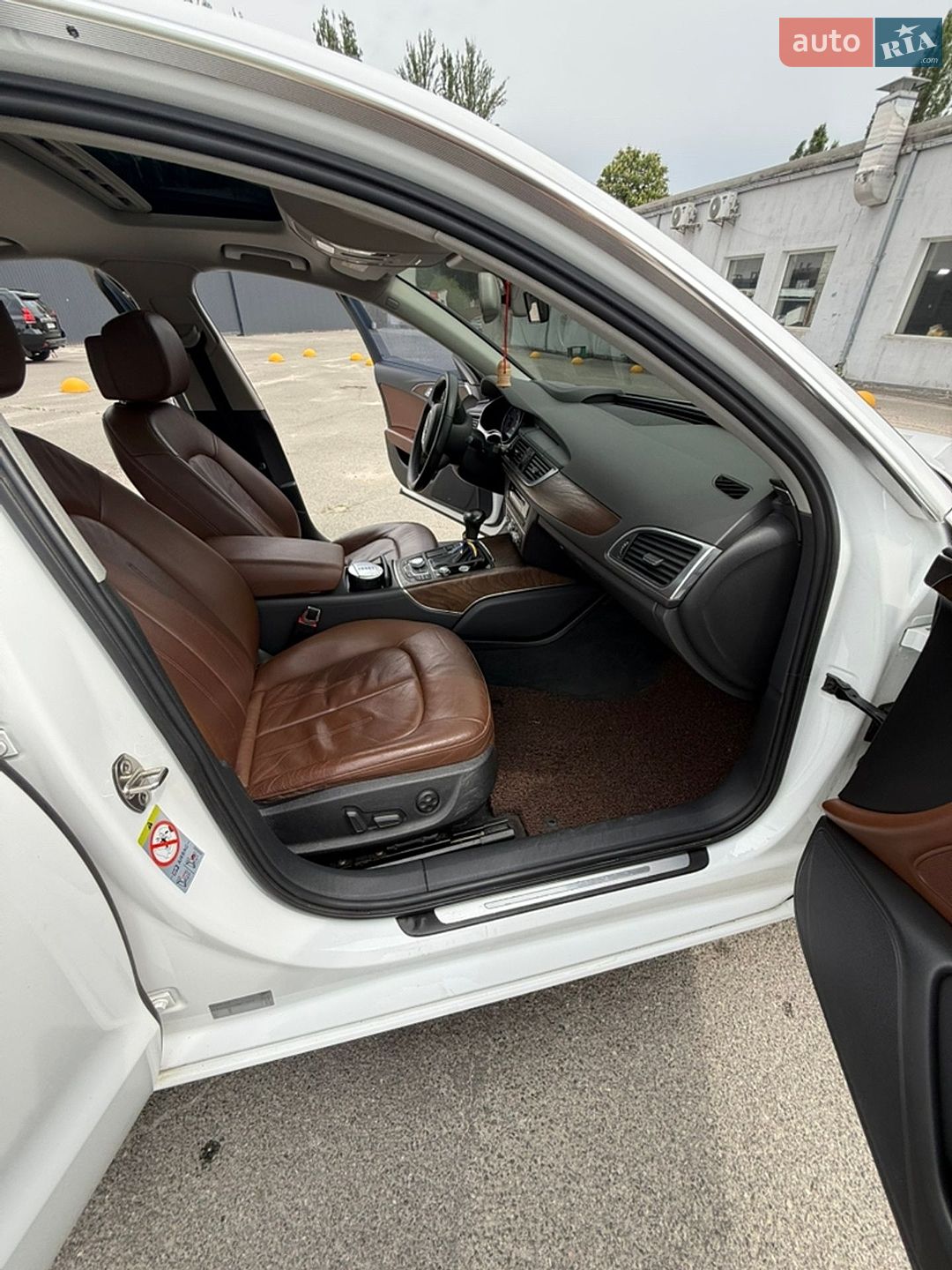 Audi A6 2014 VIN WAUZZZ4GXFN010679 фото оголошення 19 з 47