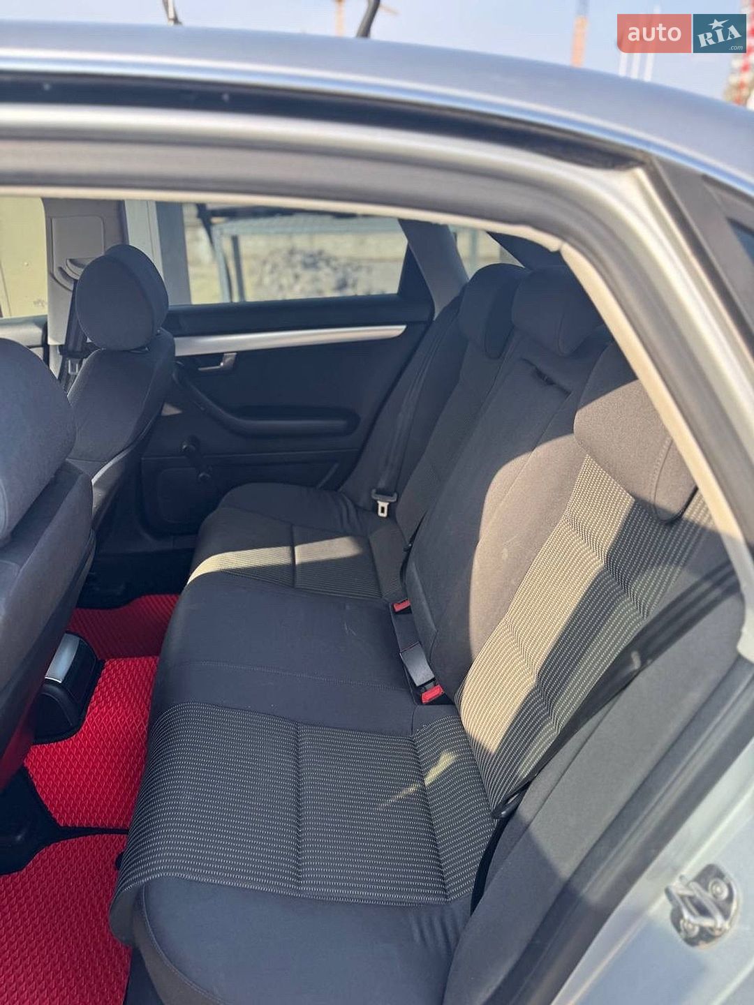 Audi A4 2006 VIN WAUZZZ8E27A087113 фото оголошення 2 з 13