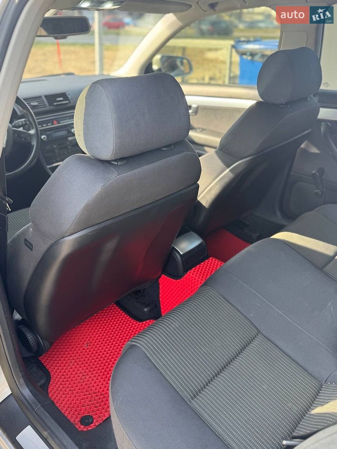 Audi A4 2006 VIN WAUZZZ8E27A087113 фото оголошення 3 з 13