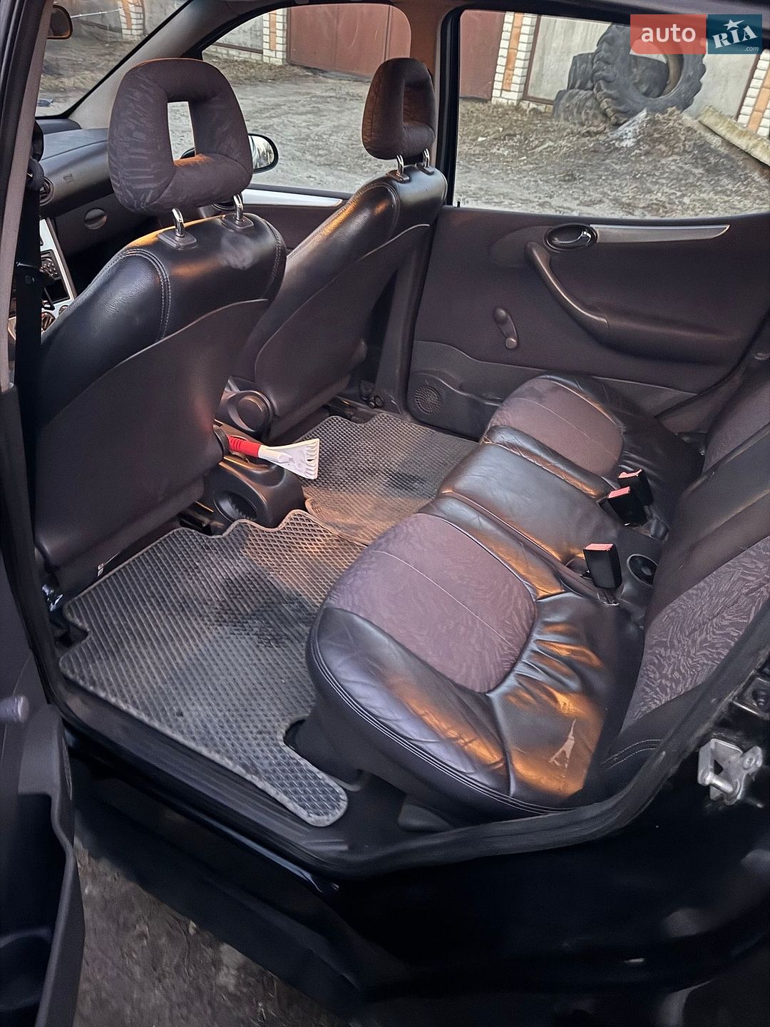 Mercedes-Benz A-Class 2002 VIN WDB1681091J862823 фото оголошення 6 з 7