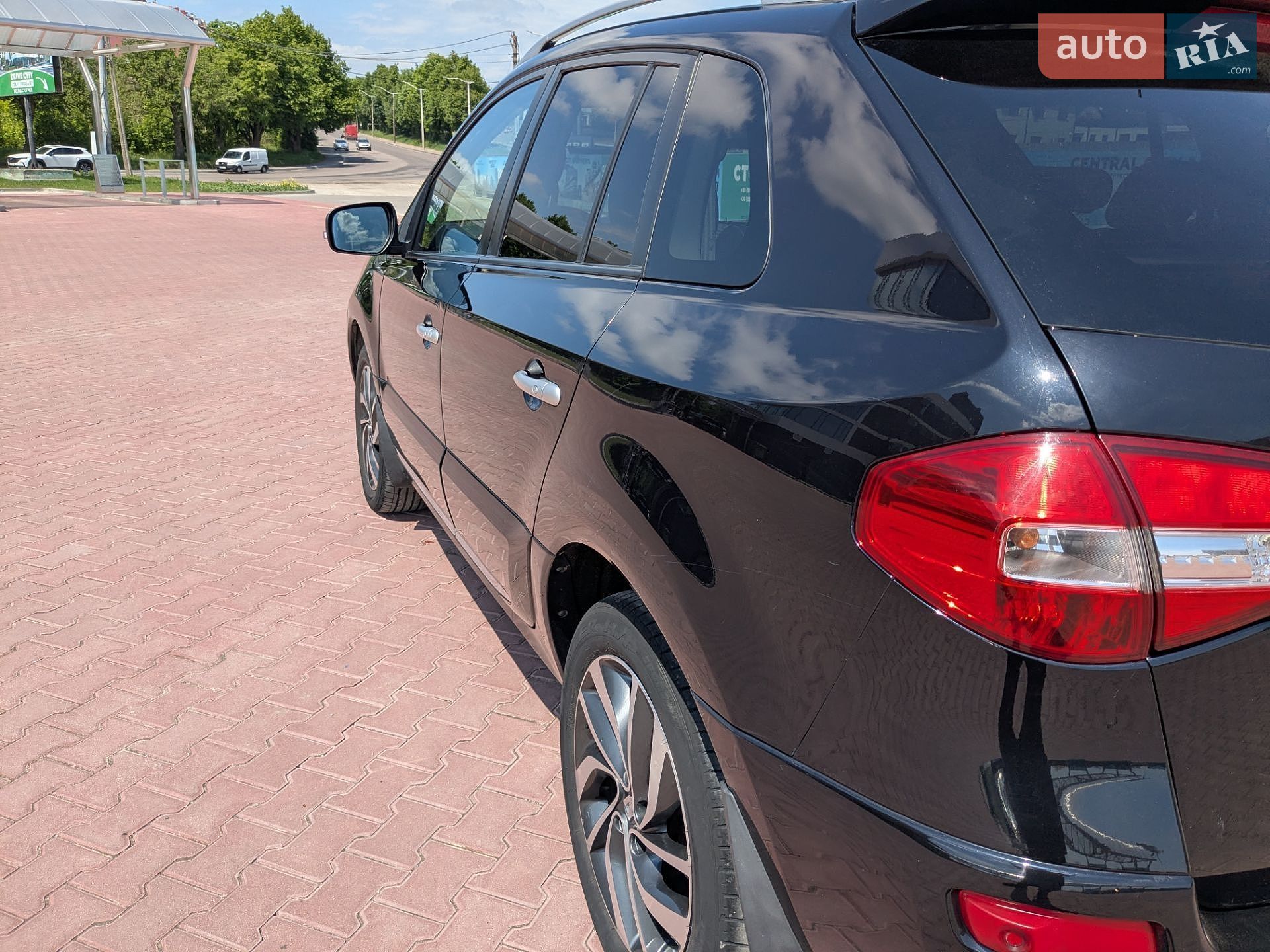 Renault Koleos 2014 VIN VF1VY7WGMUC502039 фото оголошення 22 з 70