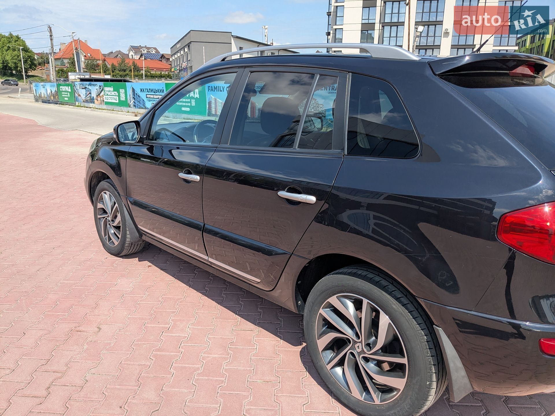 Renault Koleos 2014 VIN VF1VY7WGMUC502039 фото оголошення 24 з 70