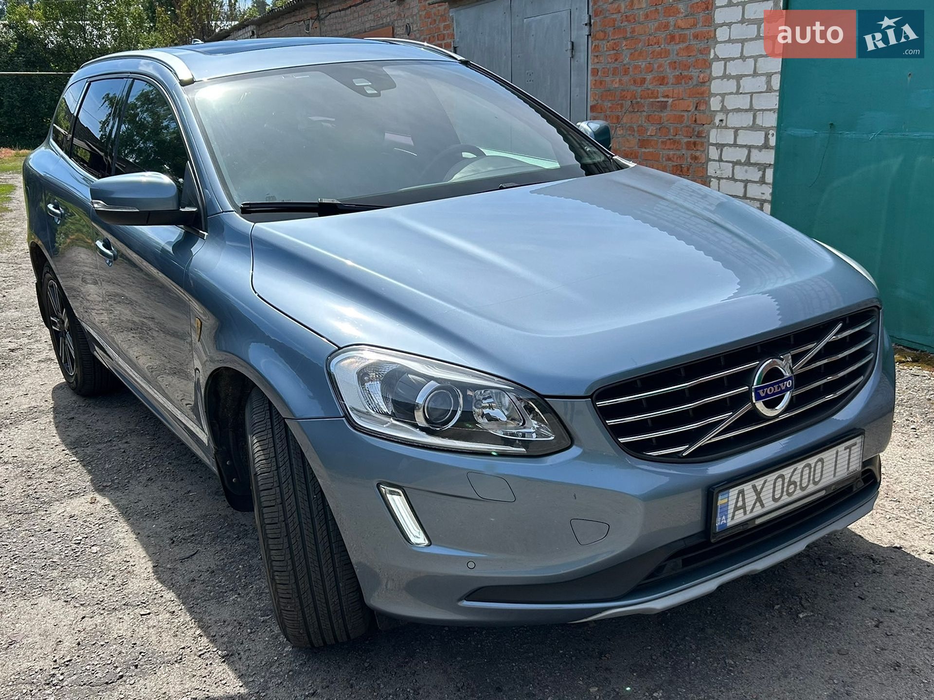 Volvo XC60 2016 VIN YV1DZA5C6H2043087 фото оголошення 4 з 51