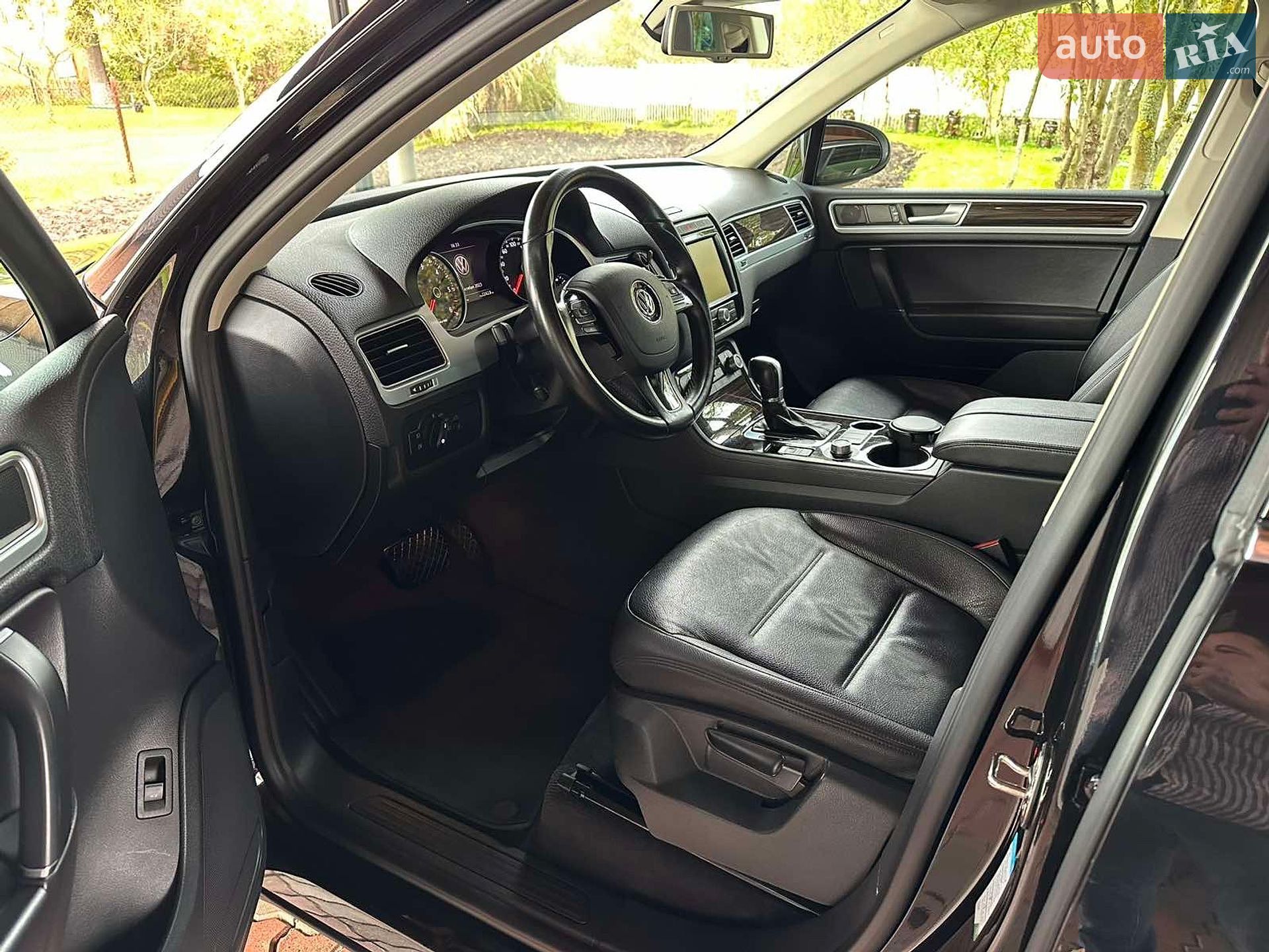Volkswagen Touareg 2015 VIN WVGZZZ7PZFD001977 фото оголошення 14 з 16