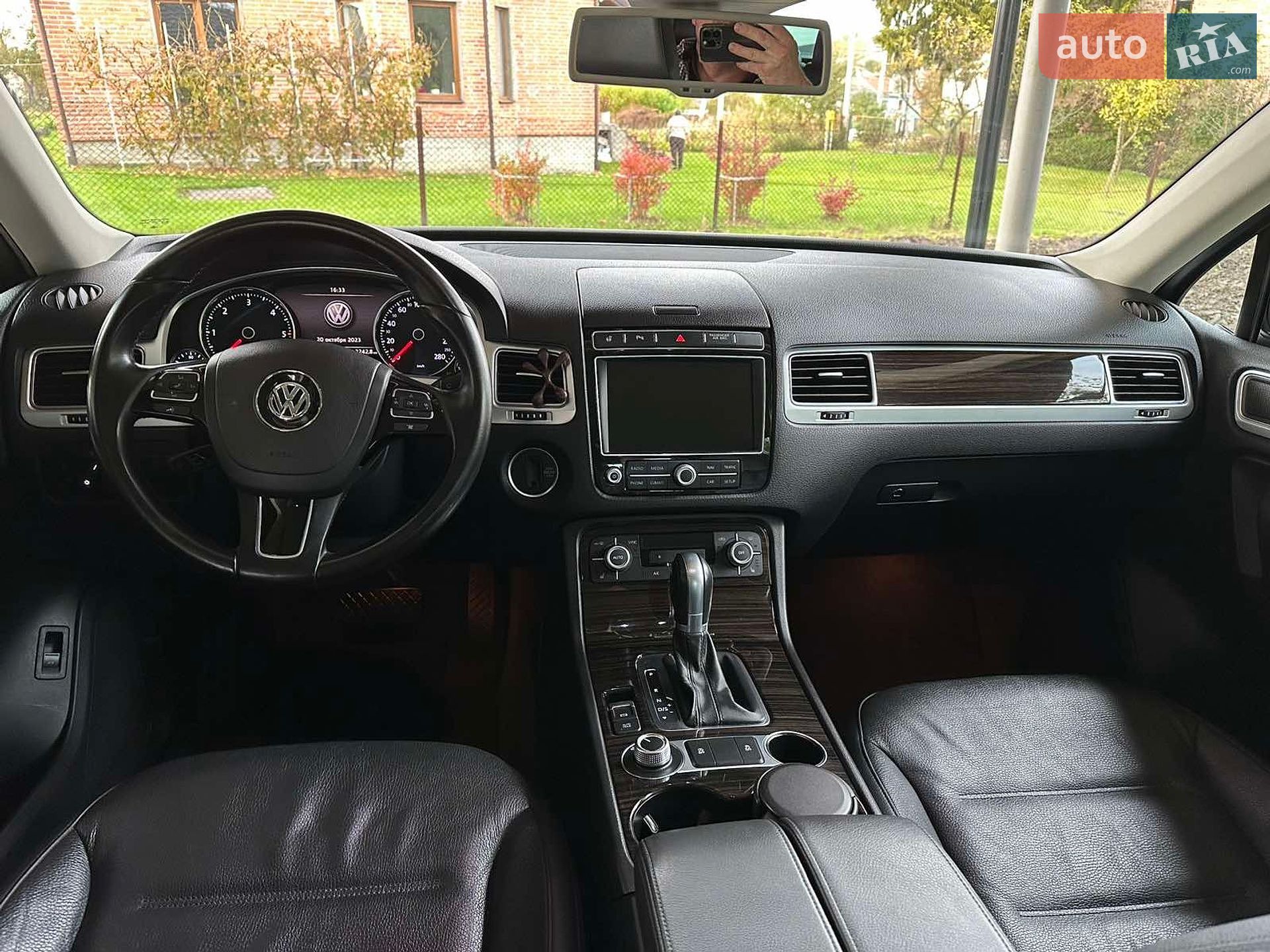 Volkswagen Touareg 2015 VIN WVGZZZ7PZFD001977 фото оголошення 15 з 16