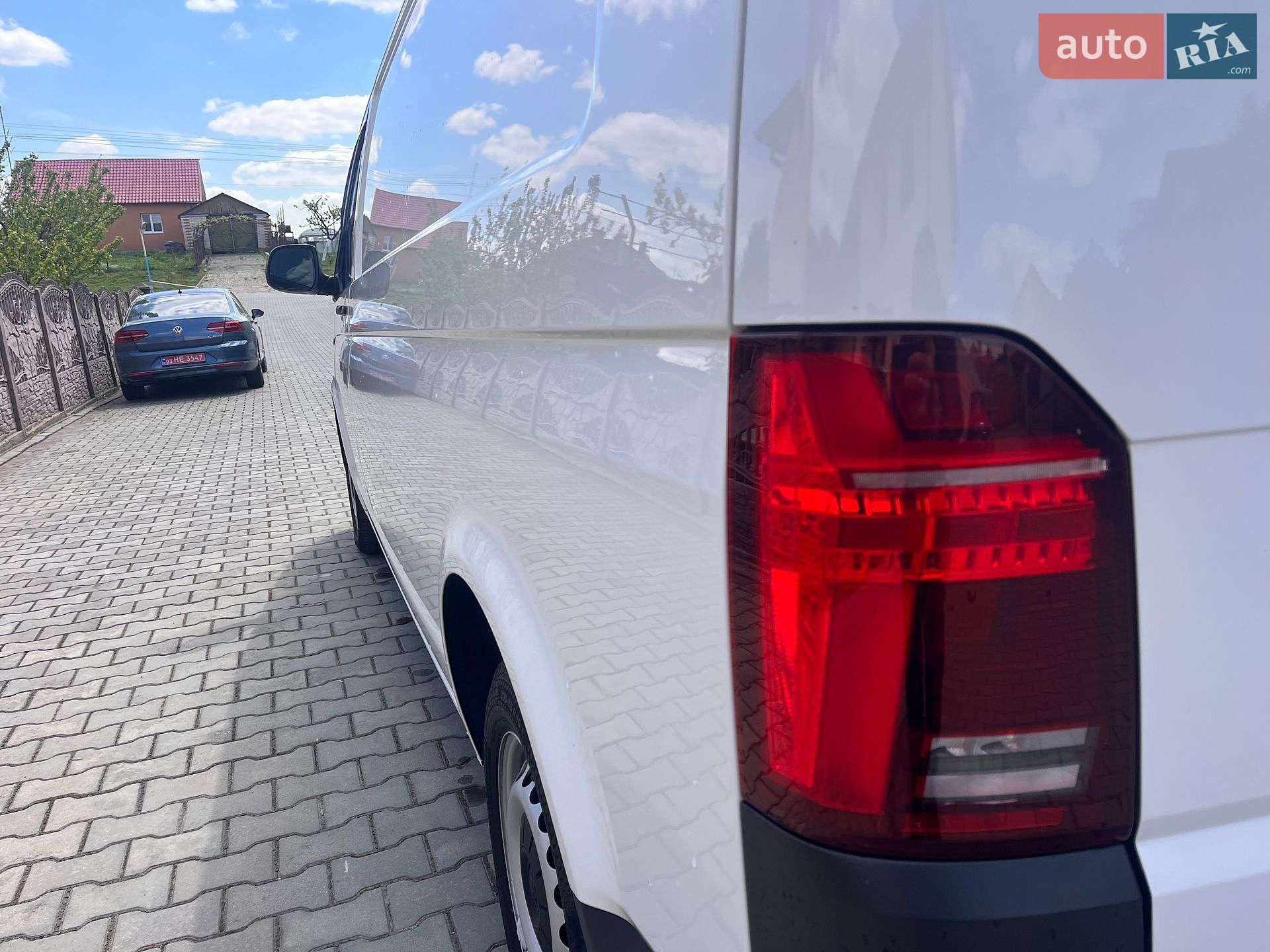 Volkswagen Transporter 2022 VIN WV1ZZZ7HZMH075845 фото оголошення 10 з 22