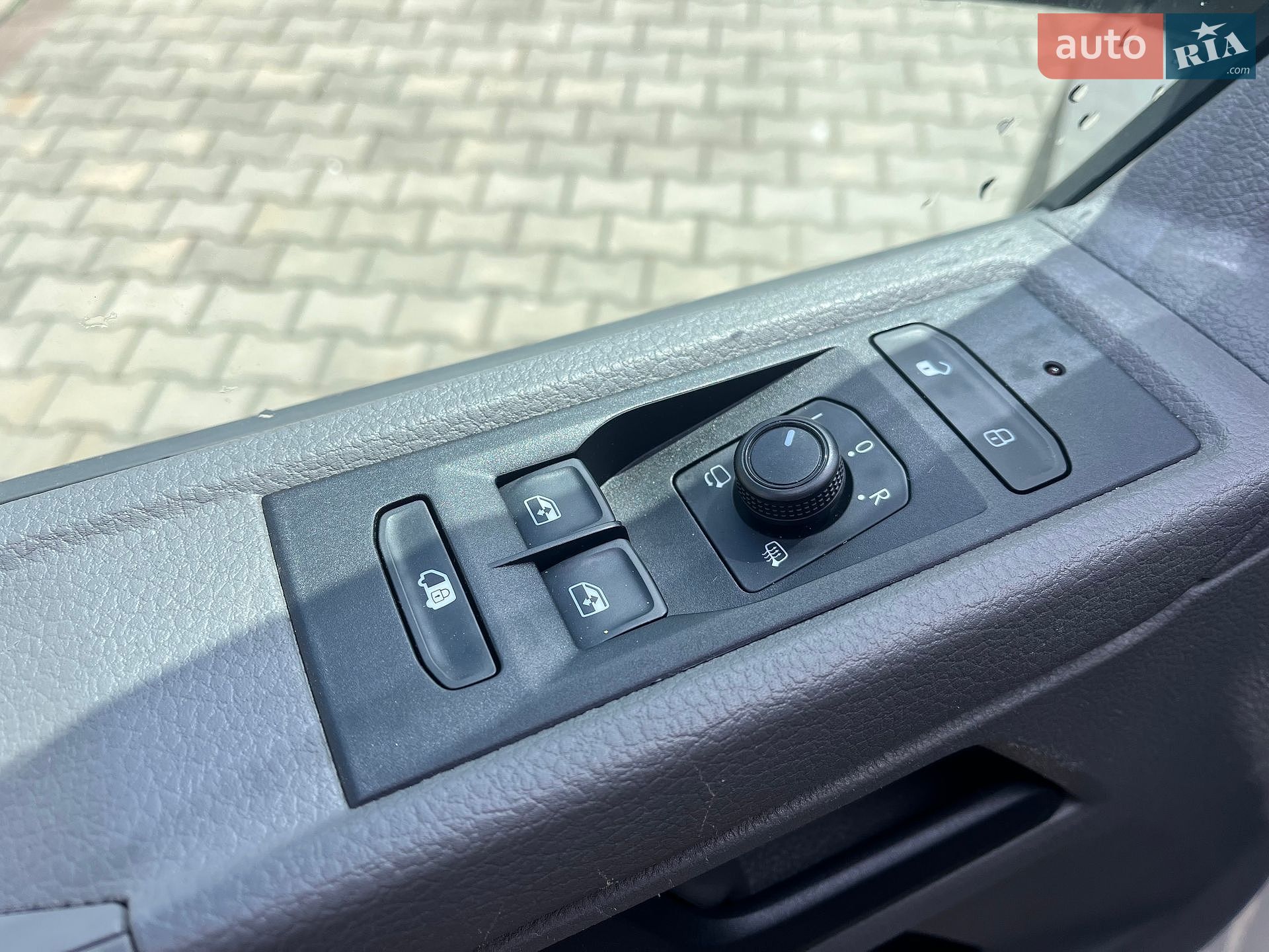 Volkswagen Transporter 2022 VIN WV1ZZZ7HZMH075845 фото оголошення 12 з 22