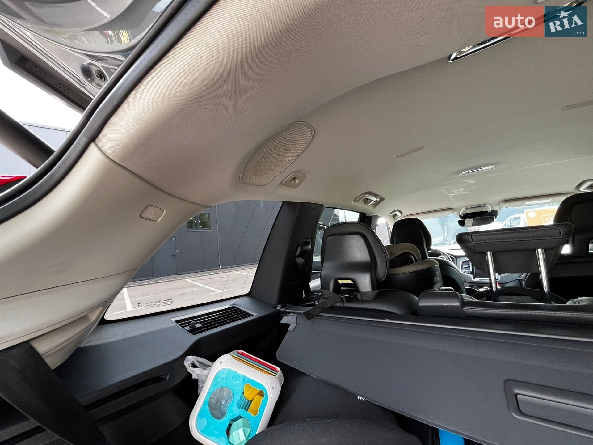 Volvo Xc90 2015 VIN YV1LFA4BCG1014054 фото оголошення 28 з 51