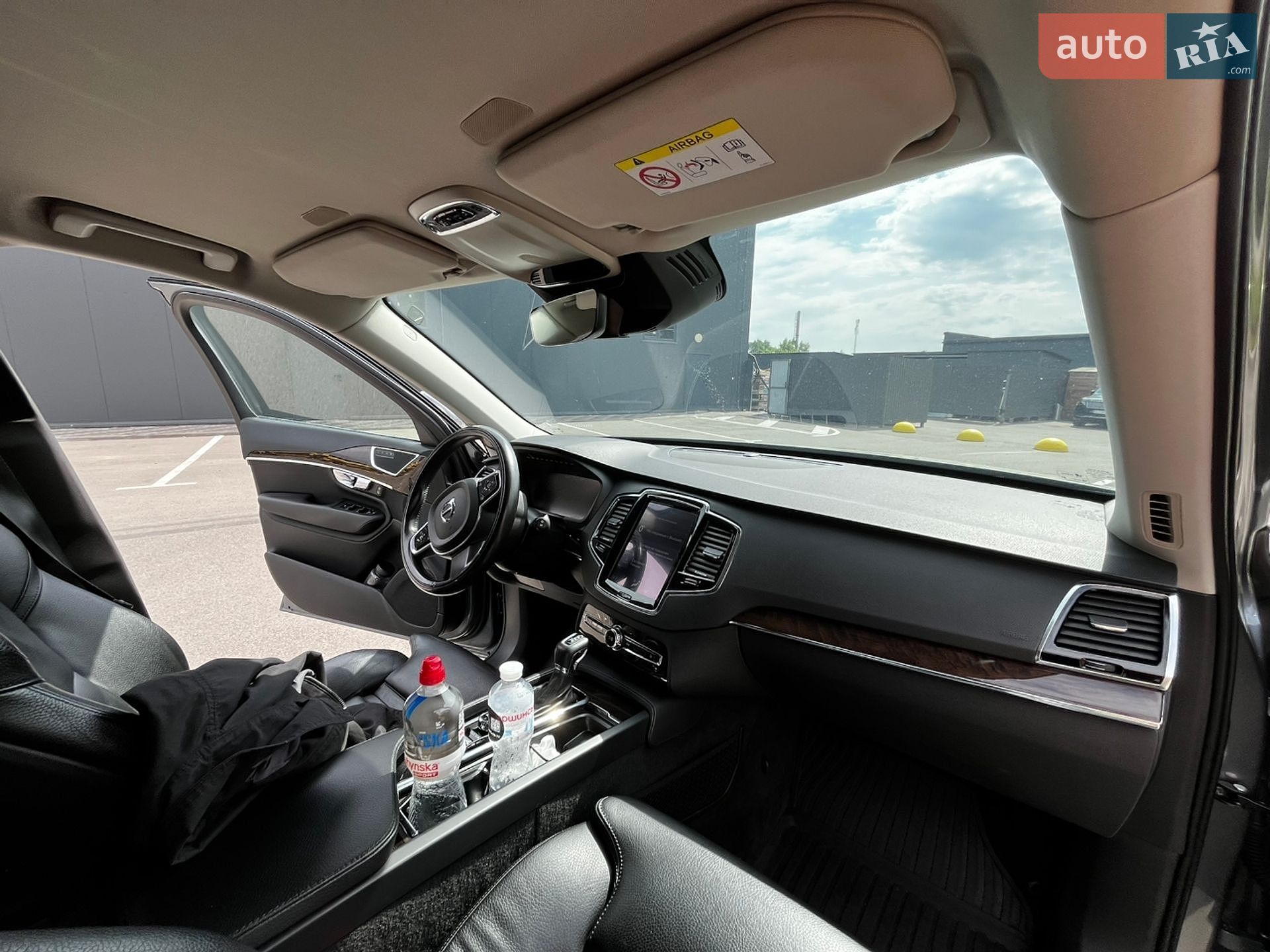 Volvo Xc90 2015 VIN YV1LFA4BCG1014054 фото оголошення 43 з 51
