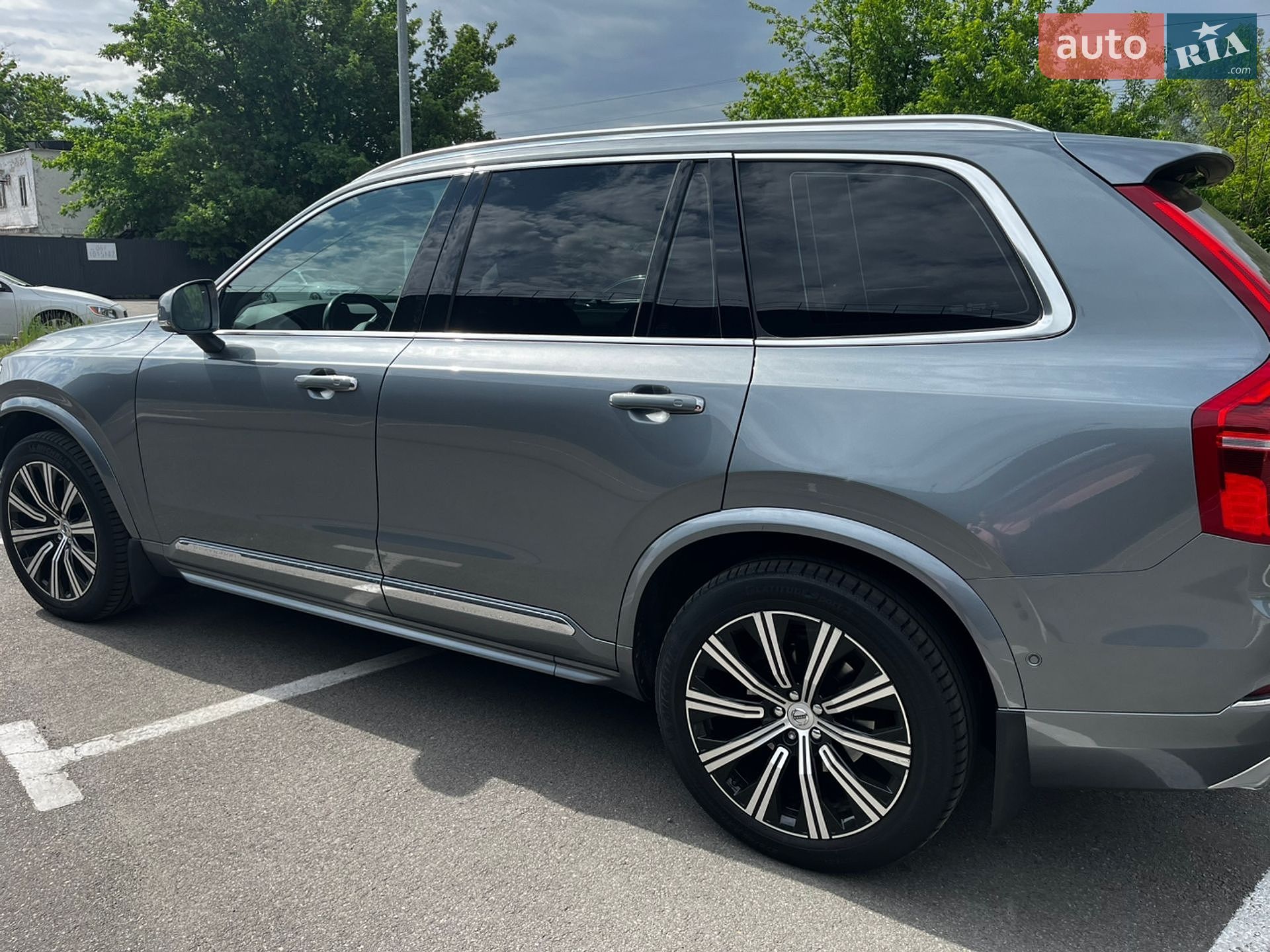 Volvo Xc90 2015 VIN YV1LFA4BCG1014054 фото оголошення 5 з 51