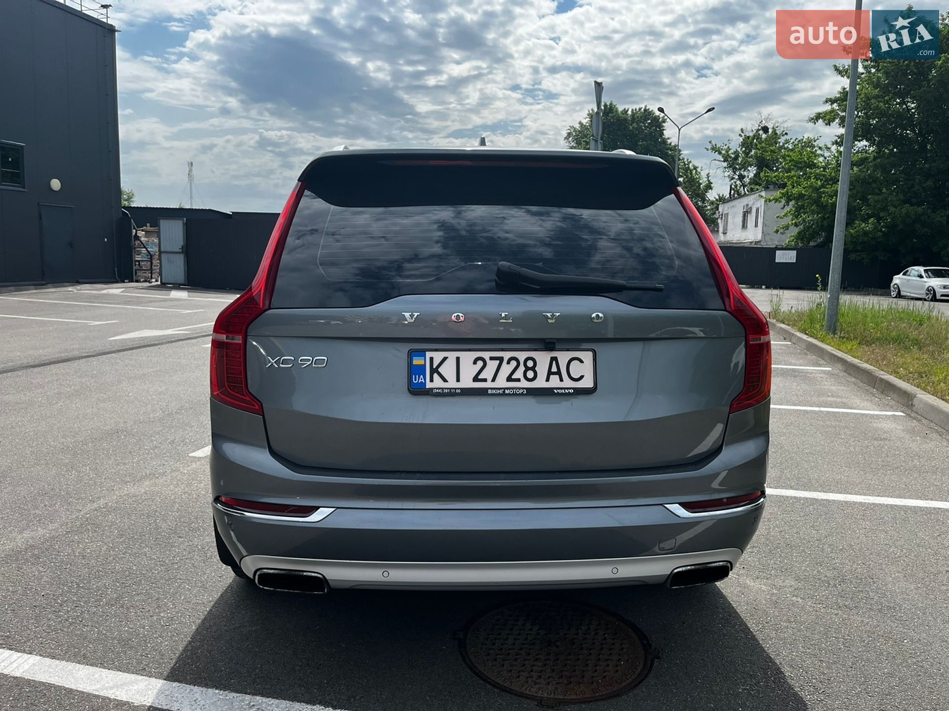 Volvo Xc90 2015 VIN YV1LFA4BCG1014054 фото оголошення 10 з 51