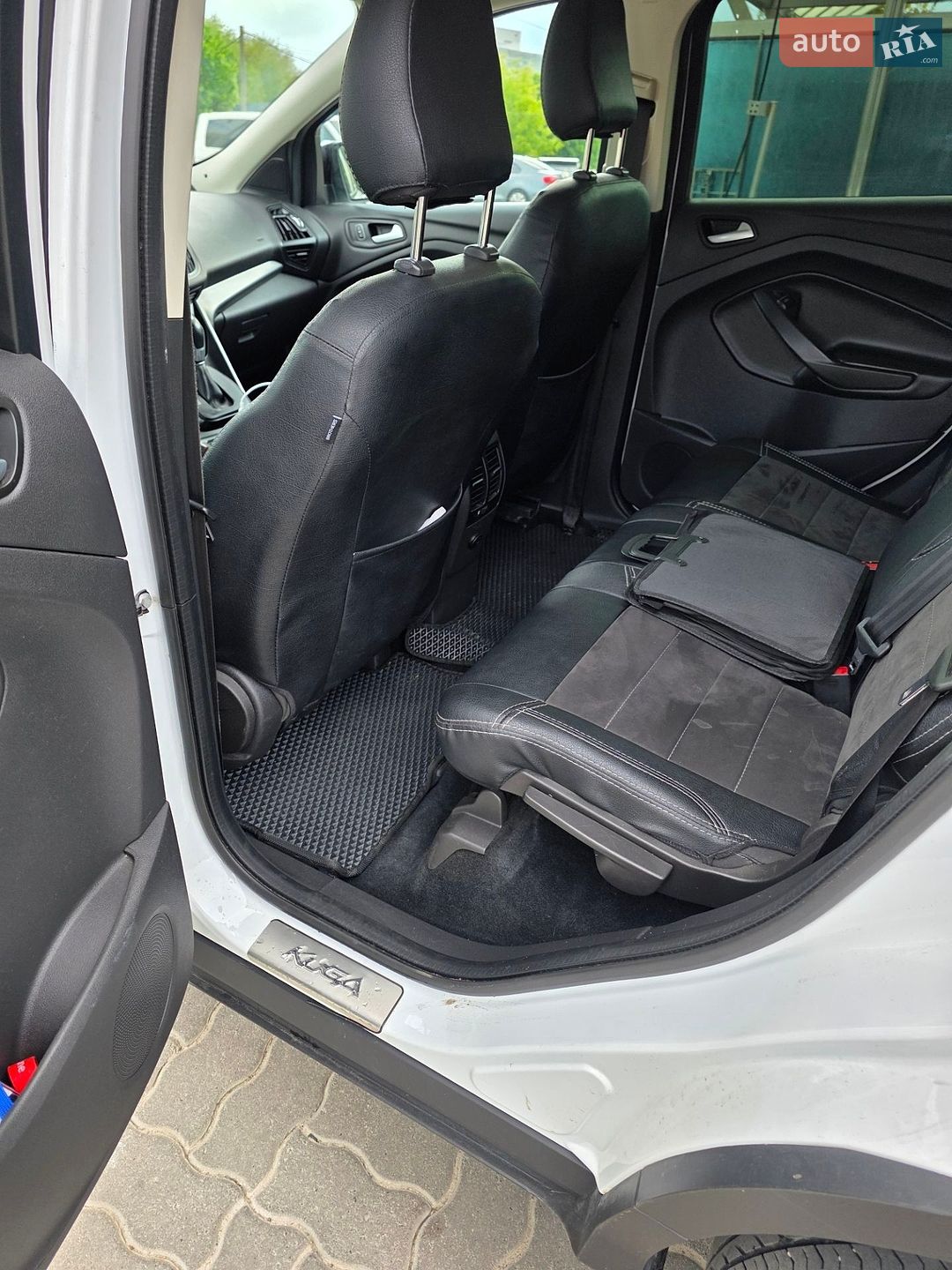 Ford Kuga 2017 VIN WF0AXXWPMAHC79008 фото оголошення 10 з 15