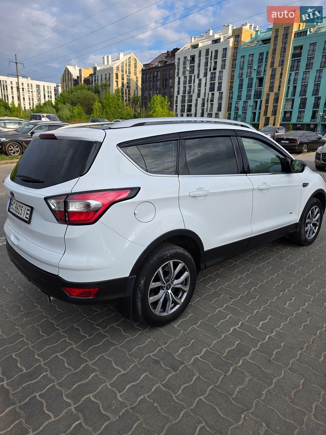 Ford Kuga 2017 VIN WF0AXXWPMAHC79008 фото оголошення 3 з 15