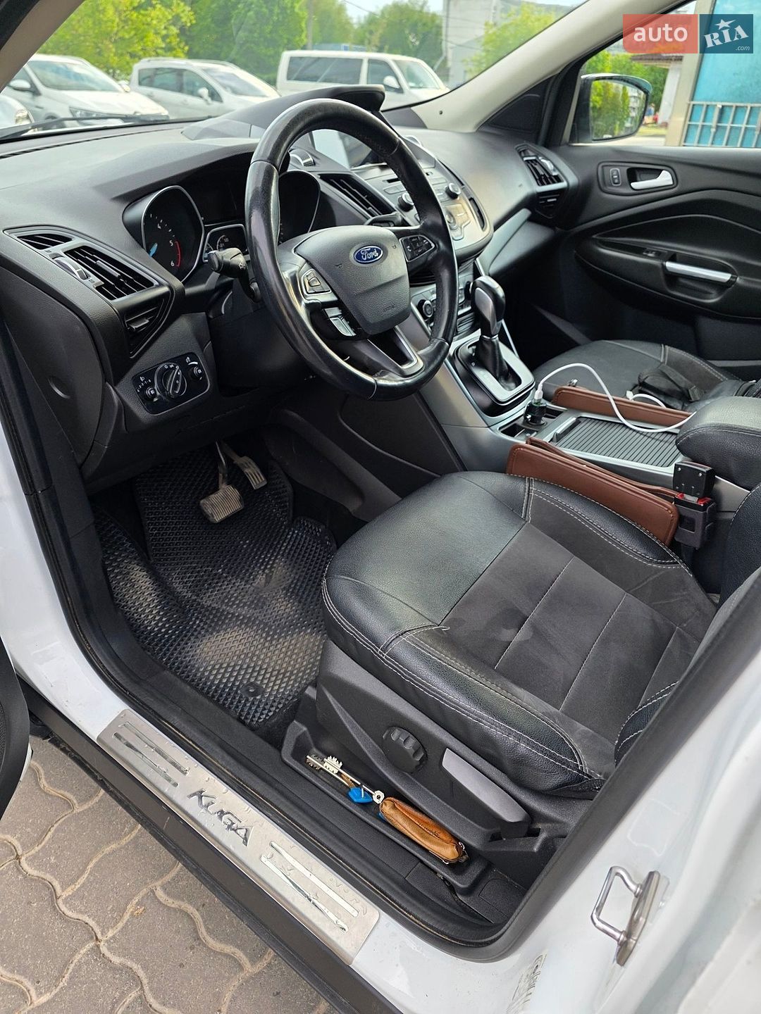 Ford Kuga 2017 VIN WF0AXXWPMAHC79008 фото оголошення 12 з 15