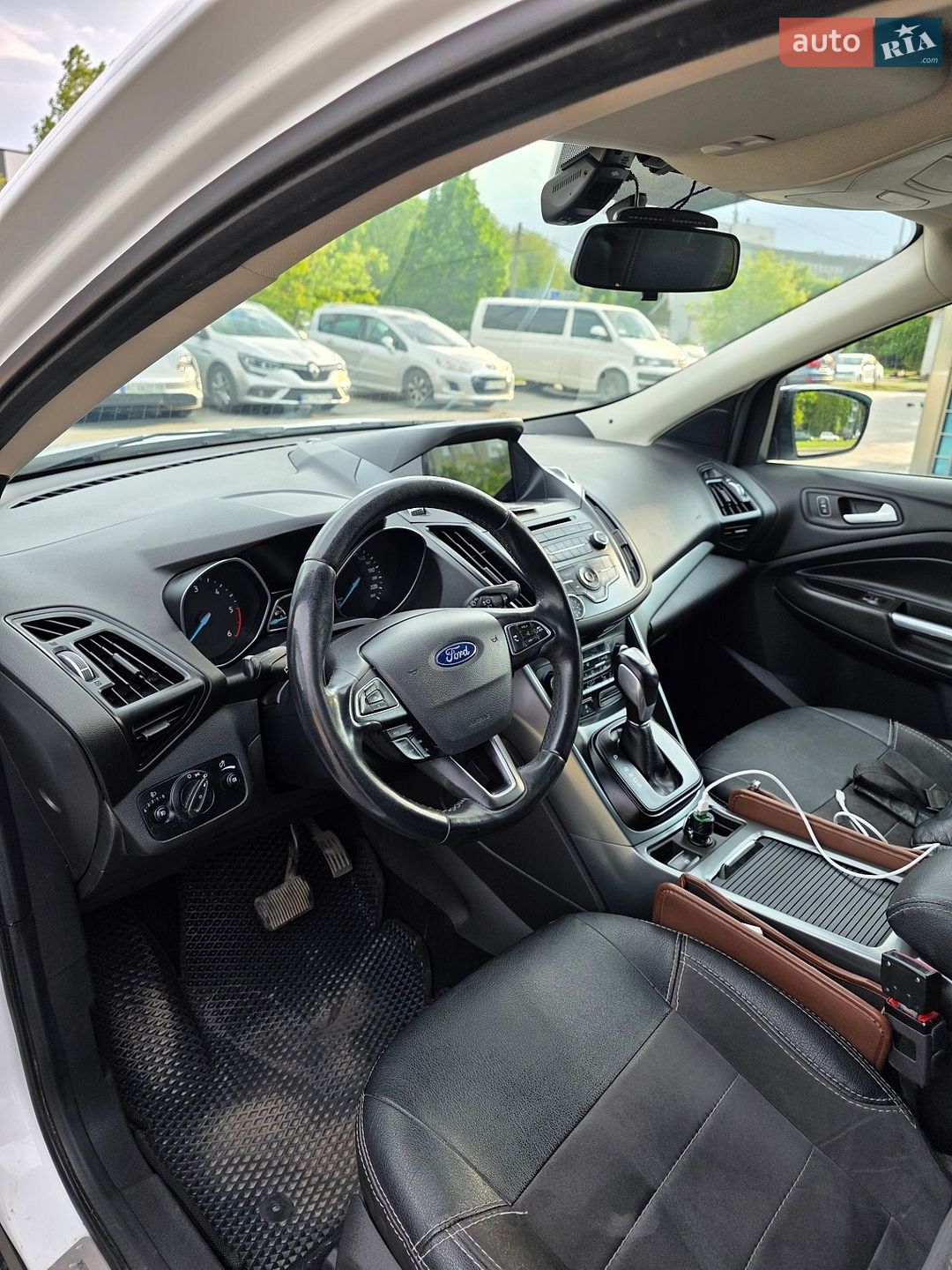 Ford Kuga 2017 VIN WF0AXXWPMAHC79008 фото оголошення 13 з 15