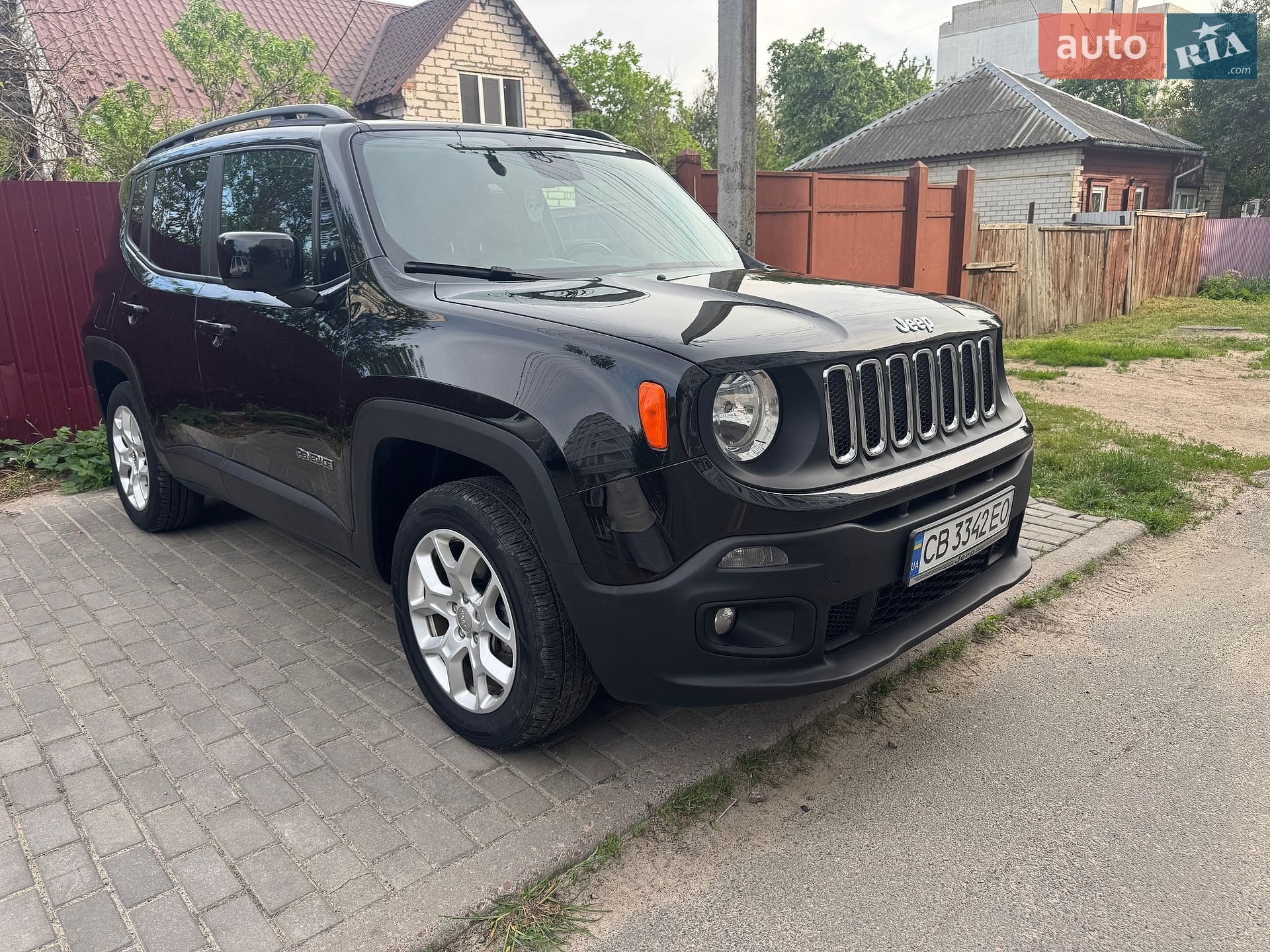 Jeep Renegade 2017 VIN ZACCJBBB8HPF36737 фото оголошення 10 з 18