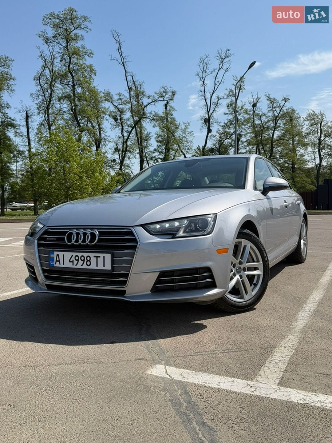 Audi A4 2016 VIN WAUANAF48HN027142 фото оголошення 2 з 15