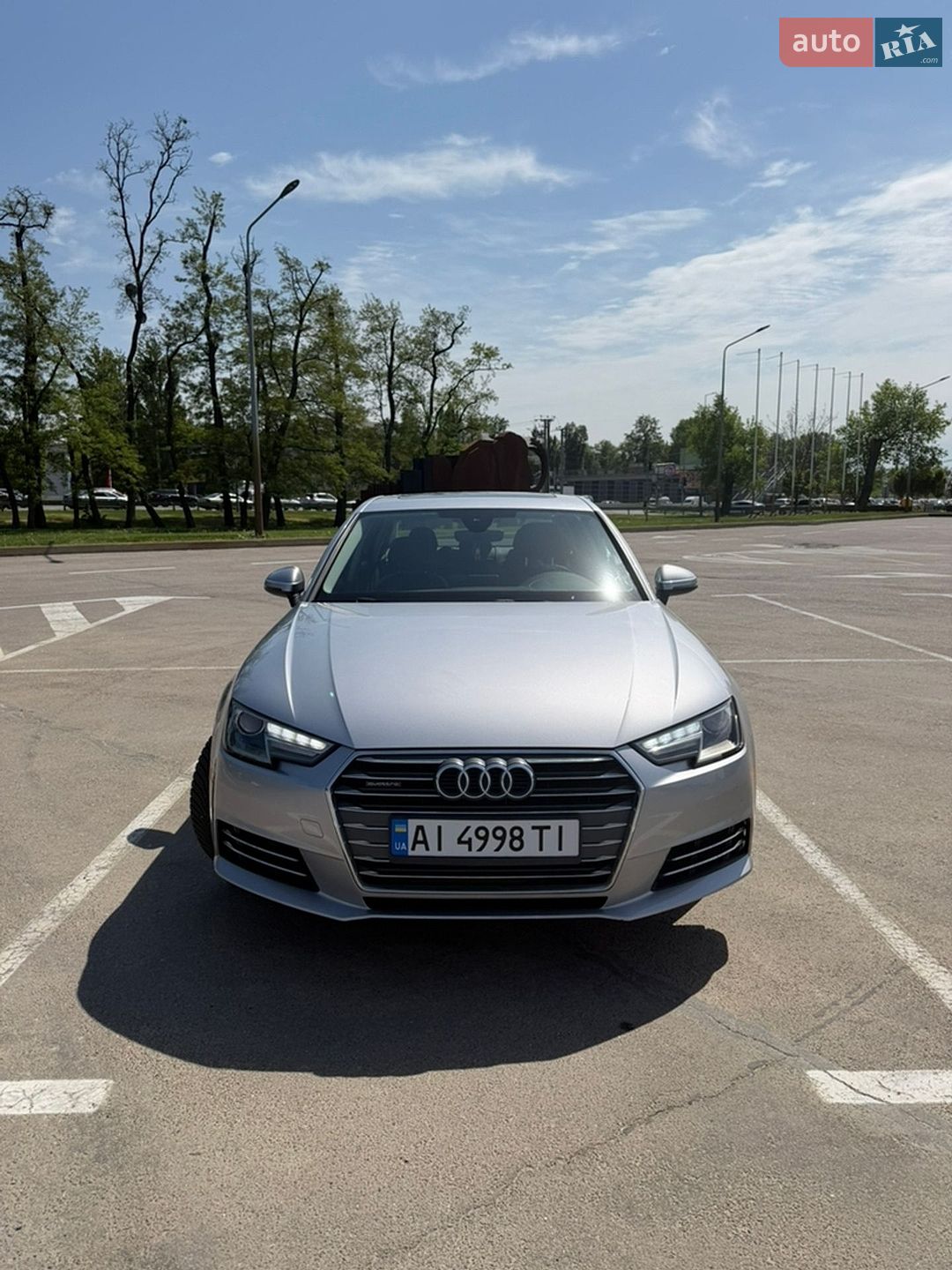 Audi A4 2016 VIN WAUANAF48HN027142 фото оголошення 3 з 15