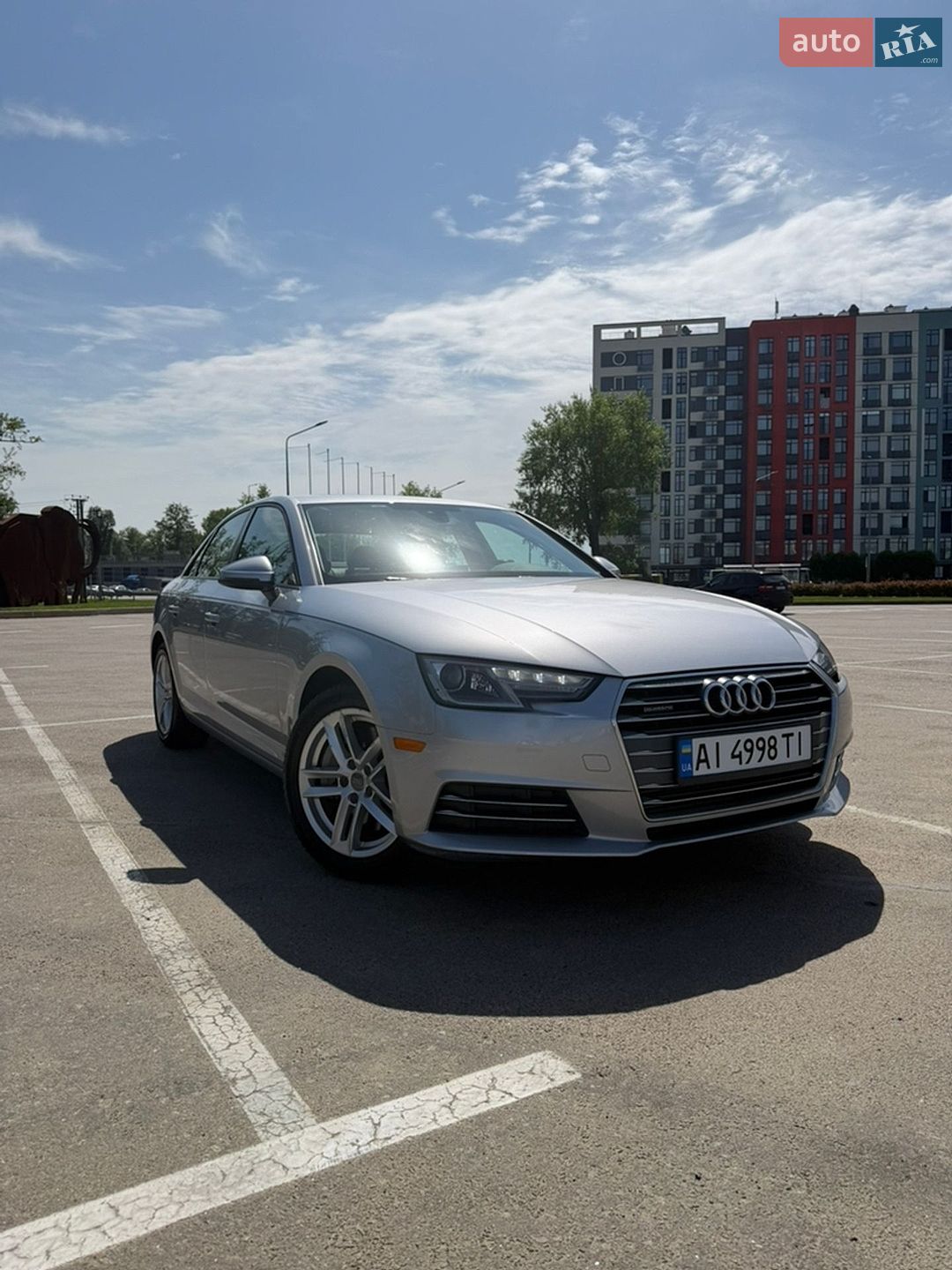 Audi A4 2016 VIN WAUANAF48HN027142 фото оголошення 4 з 15