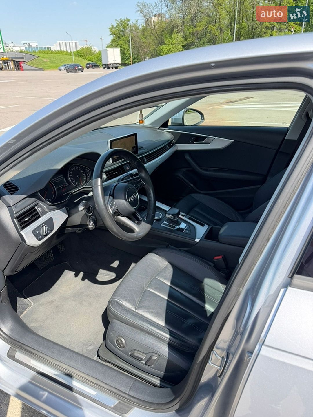 Audi A4 2016 VIN WAUANAF48HN027142 фото оголошення 9 з 15