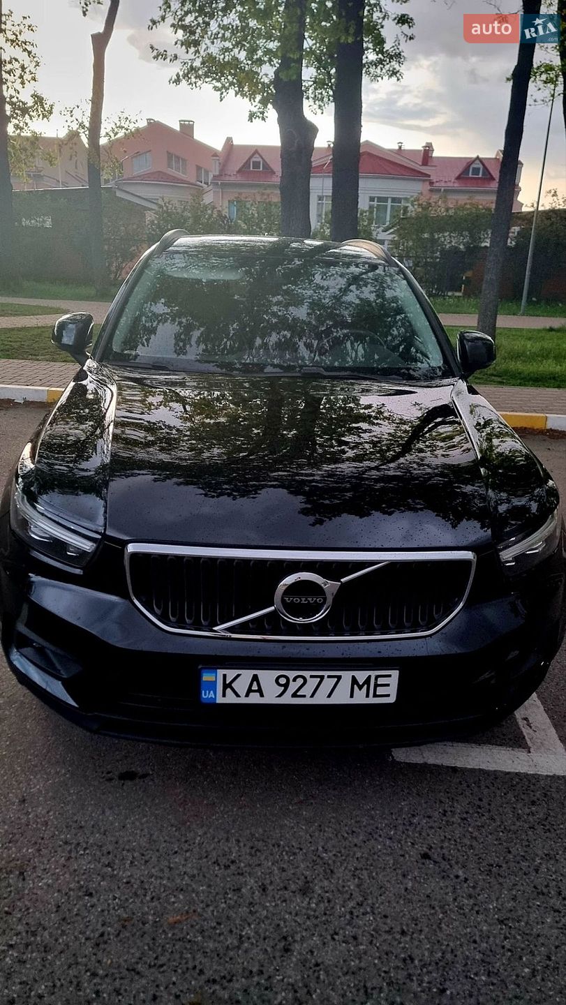 Volvo XC40 2019 VIN YV1XZ72BDL2185438 фото оголошення 2 з 14