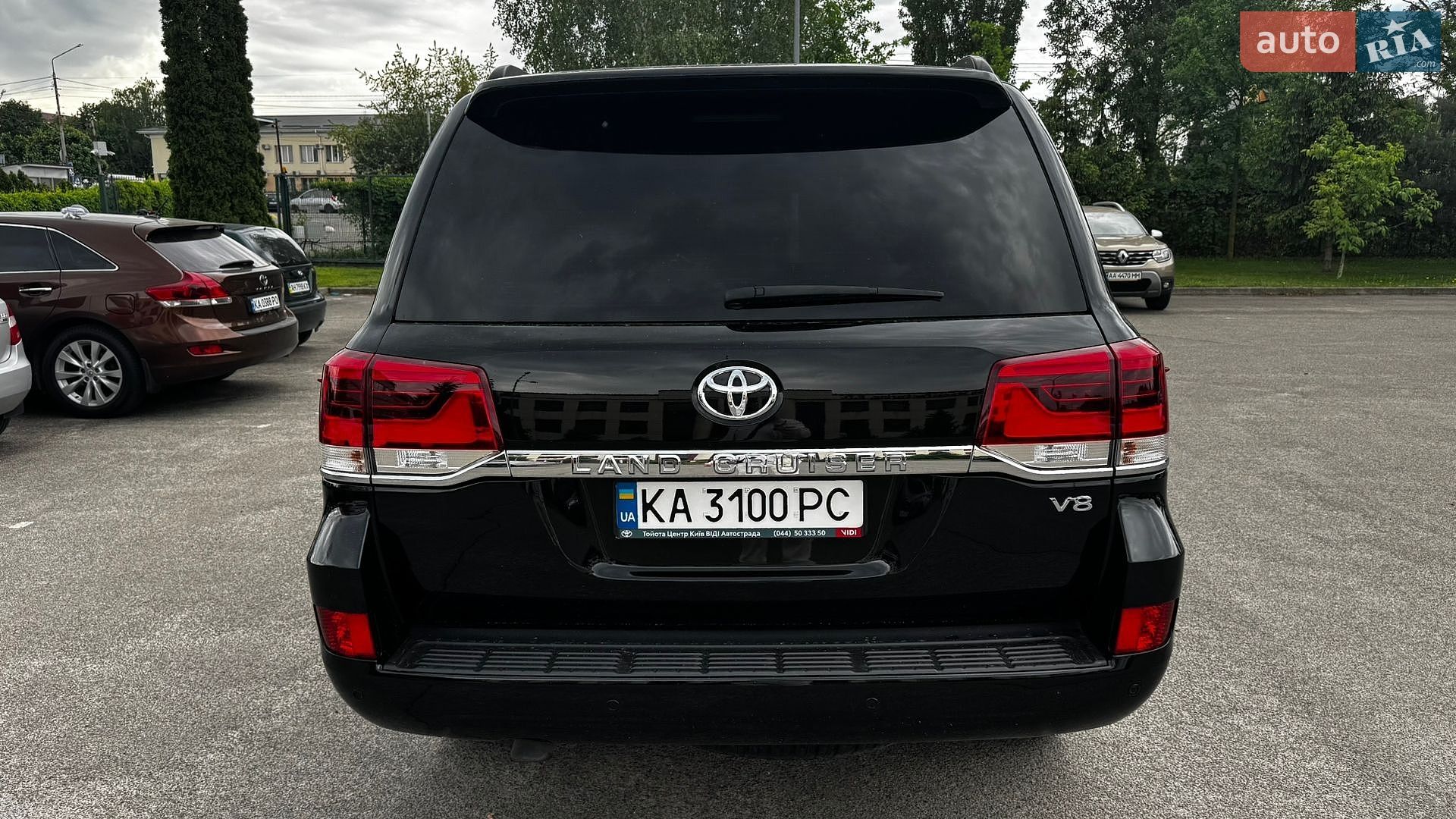 Toyota Land Cruiser 2020 VIN JTMCX05J104204986 фото оголошення 5 з 23