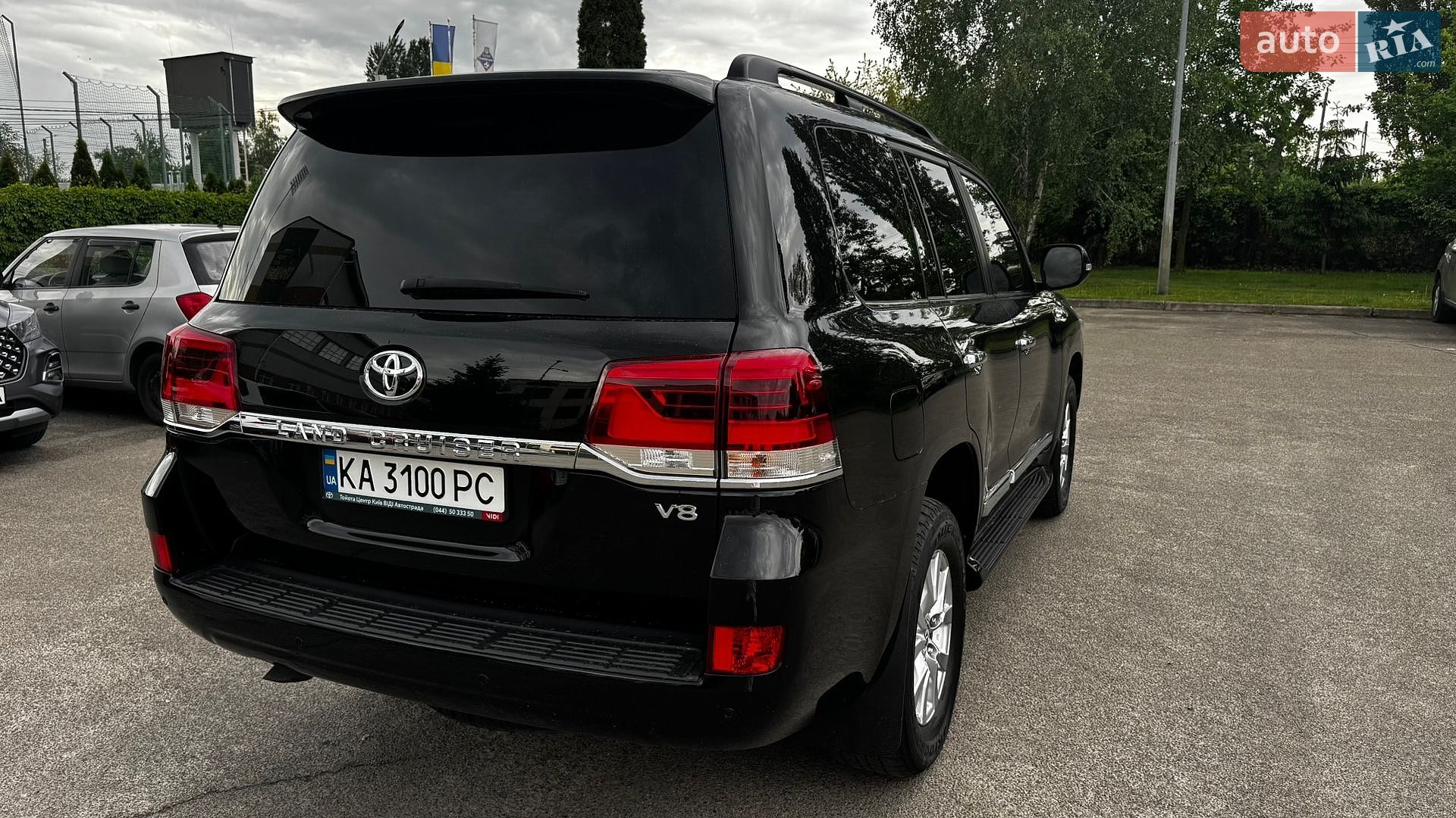 Toyota Land Cruiser 2020 VIN JTMCX05J104204986 фото оголошення 7 з 23