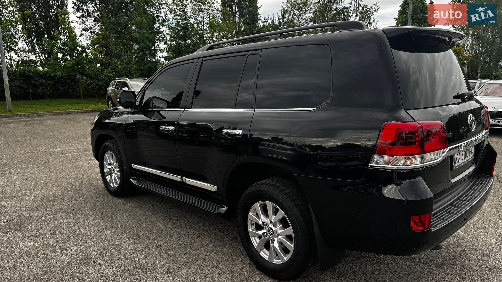 Toyota Land Cruiser 2020 VIN JTMCX05J104204986 фото оголошення 8 з 23