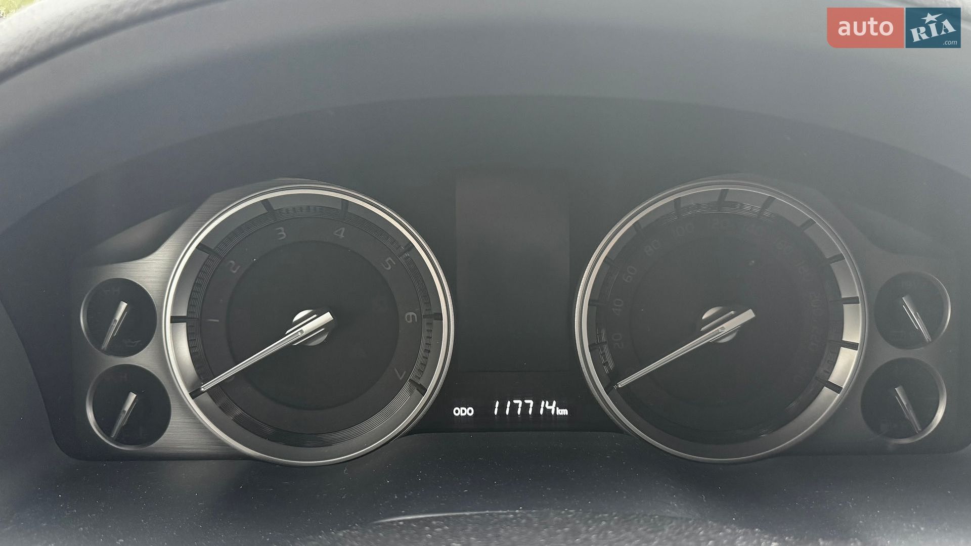 Toyota Land Cruiser 2020 VIN JTMCX05J104204986 фото оголошення 22 з 23