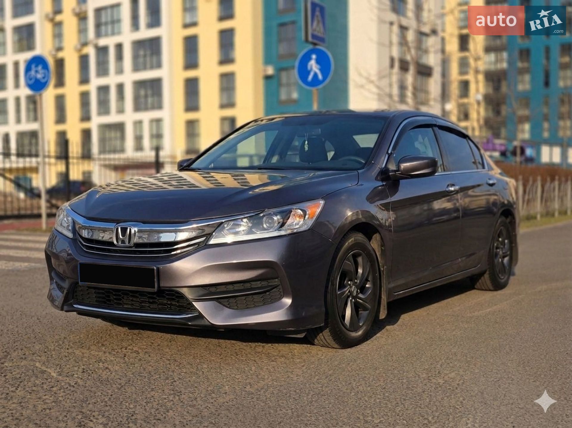 Honda Accord 2017 VIN 1HGCR2F30HA137026 фото оголошення 15 з 17