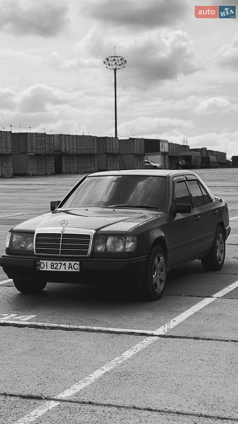 Mercedes-Benz E-Class 1989 VIN WDB1240261B037381 фото оголошення 3 з 26