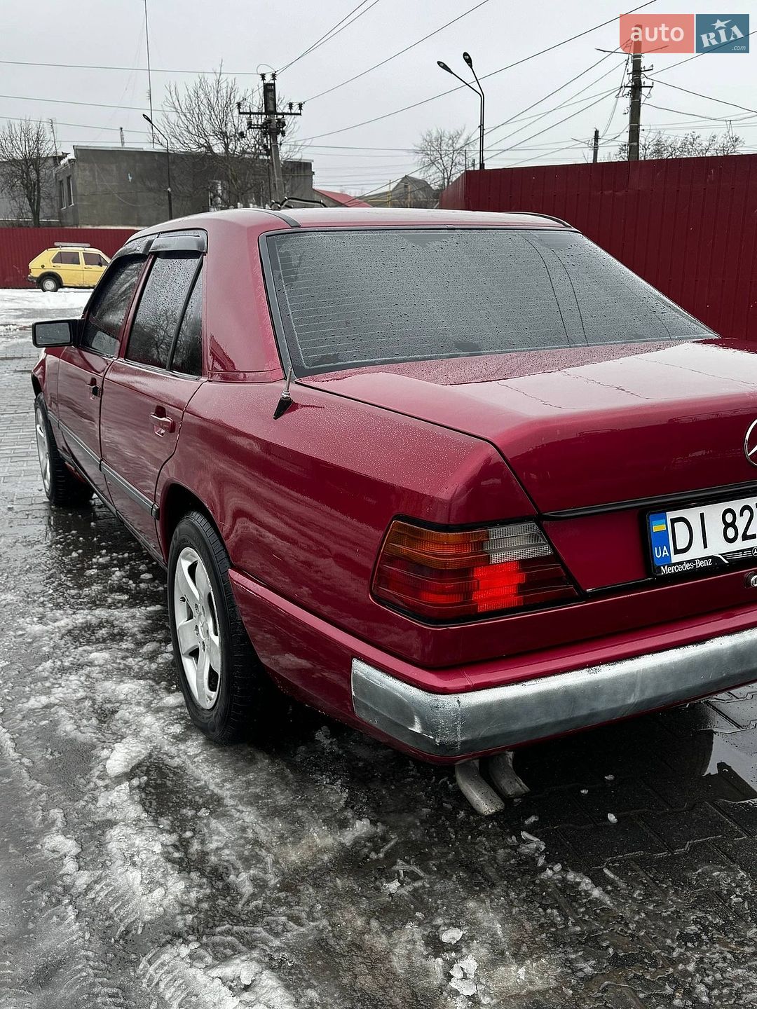 Mercedes-Benz E-Class 1989 VIN WDB1240261B037381 фото оголошення 11 з 26