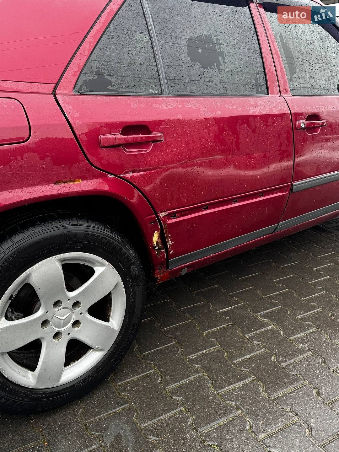 Mercedes-Benz E-Class 1989 VIN WDB1240261B037381 фото оголошення 9 з 26