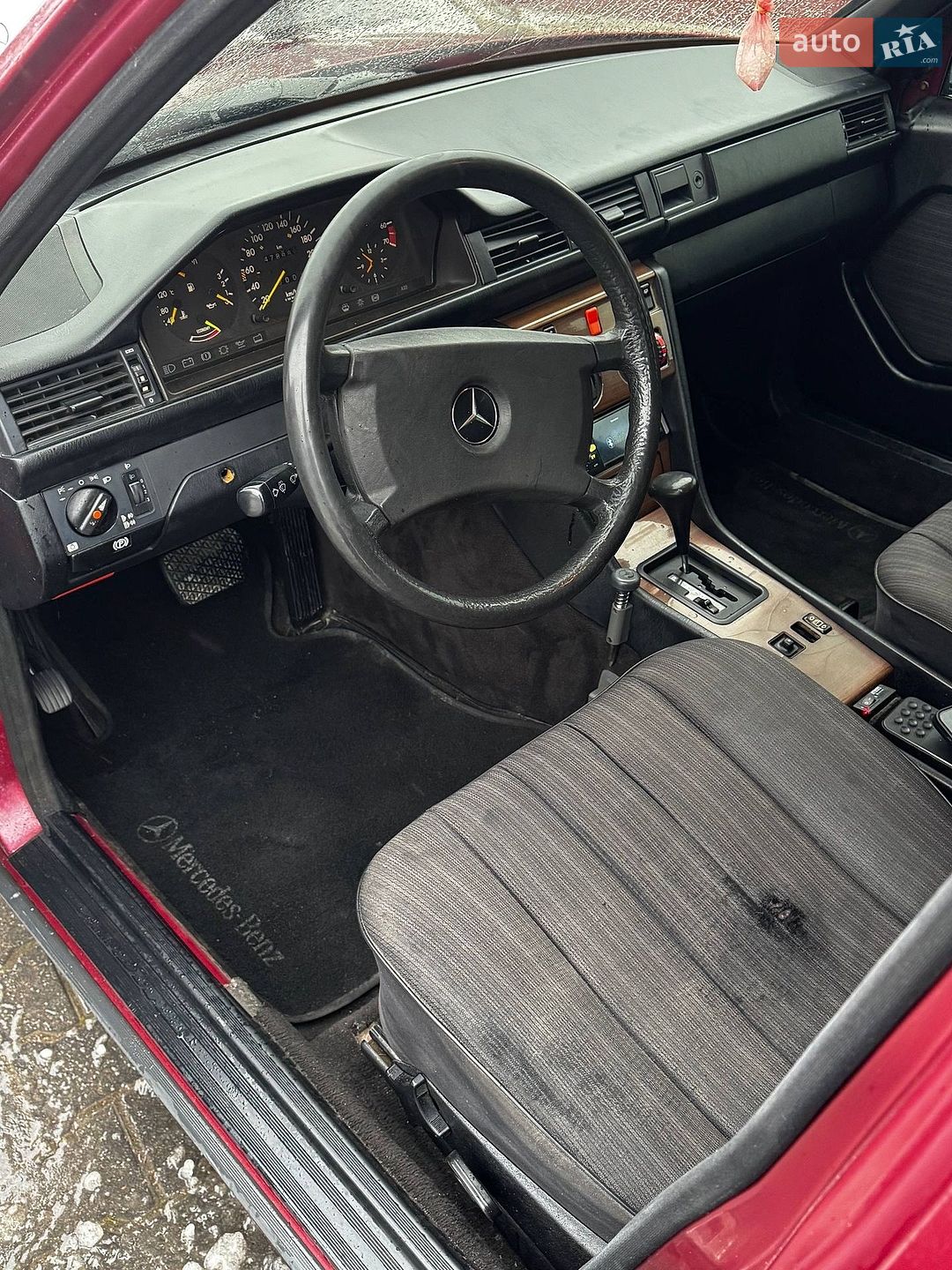Mercedes-Benz E-Class 1989 VIN WDB1240261B037381 фото оголошення 14 з 26