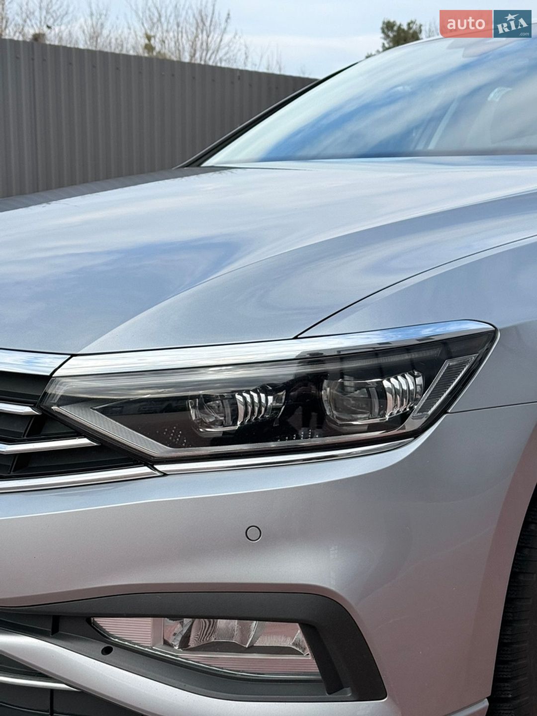 Volkswagen Passat 2019 VIN WVWZZZ3CZLE004390 фото оголошення 16 з 35