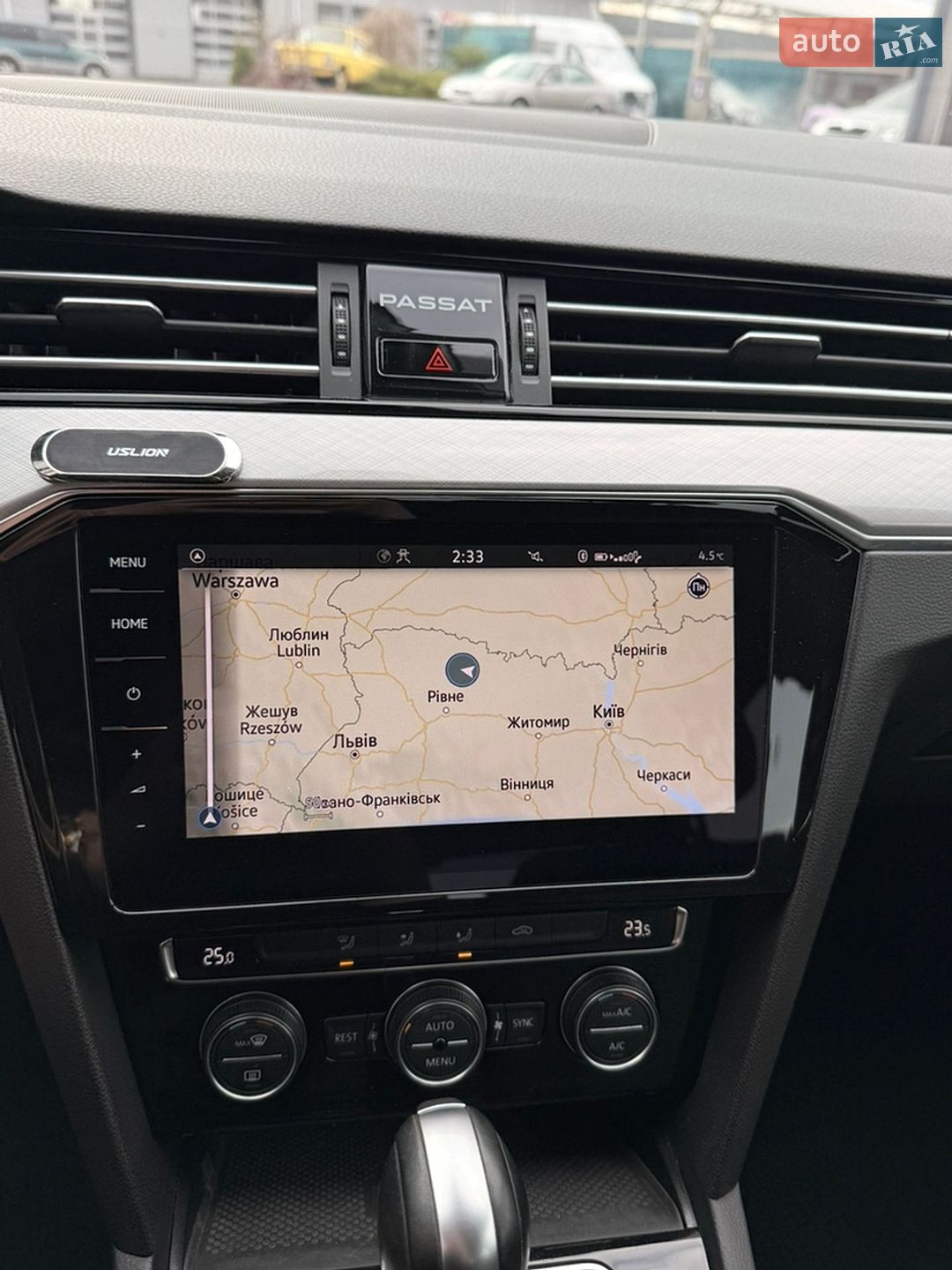 Volkswagen Passat 2019 VIN WVWZZZ3CZLE004390 фото оголошення 25 з 35