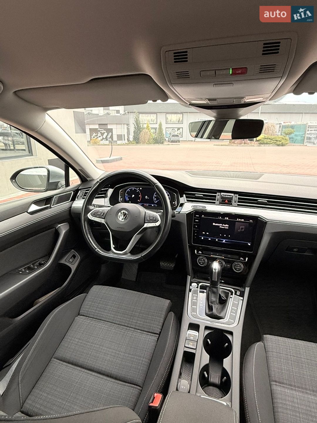 Volkswagen Passat 2019 VIN WVWZZZ3CZLE004390 фото оголошення 34 з 35